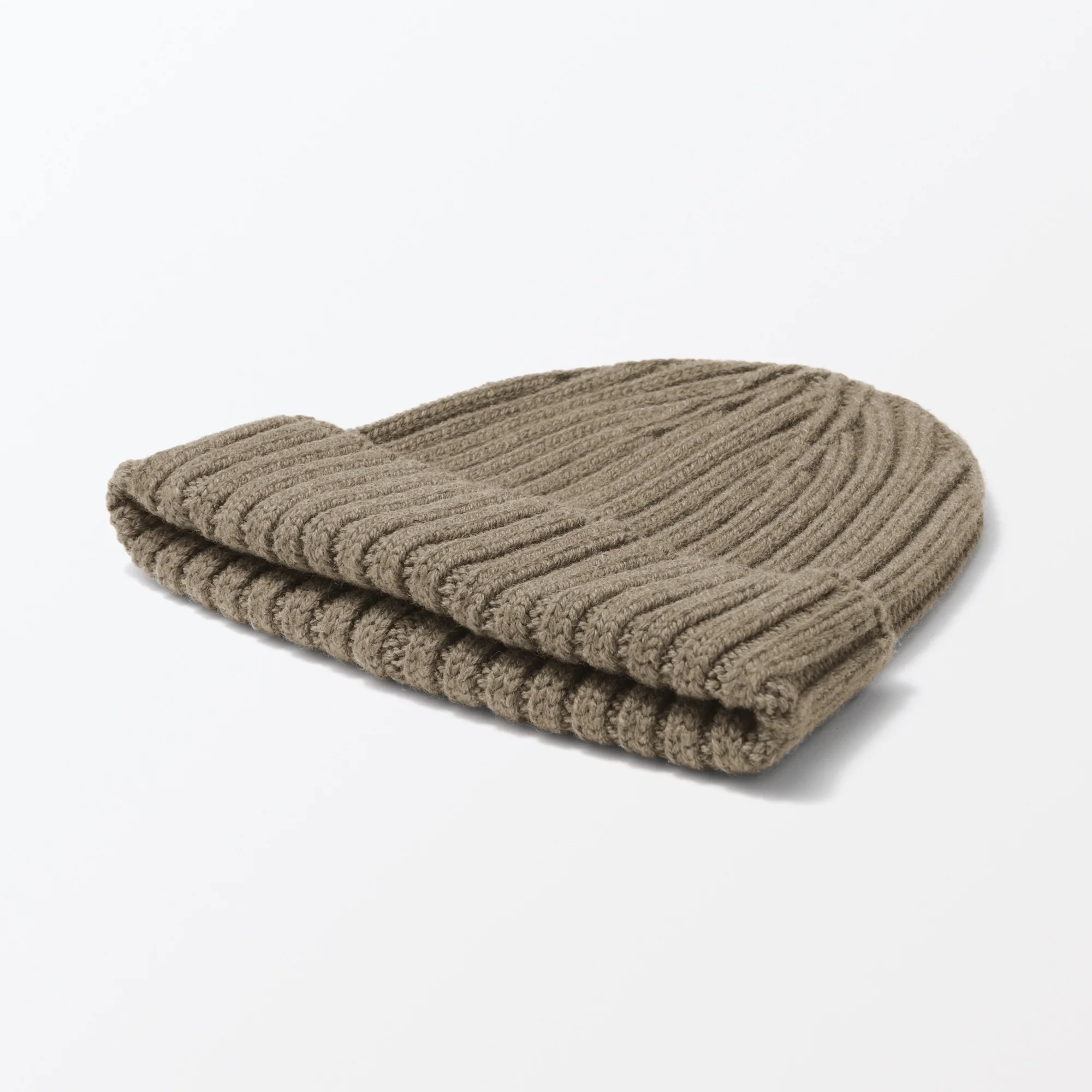 Merino Wool Ribbed Beanie - Image 4