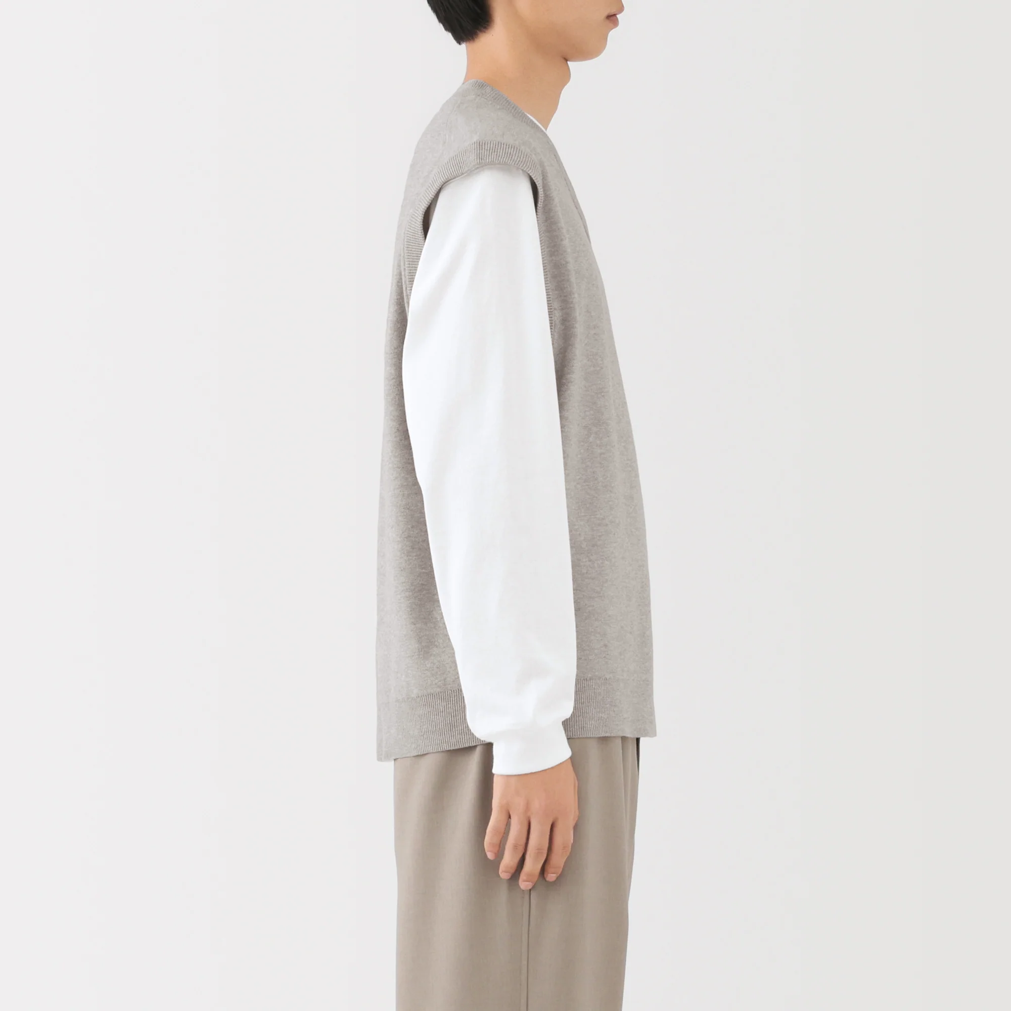 Milano Rib Sweater Vest - Image 5