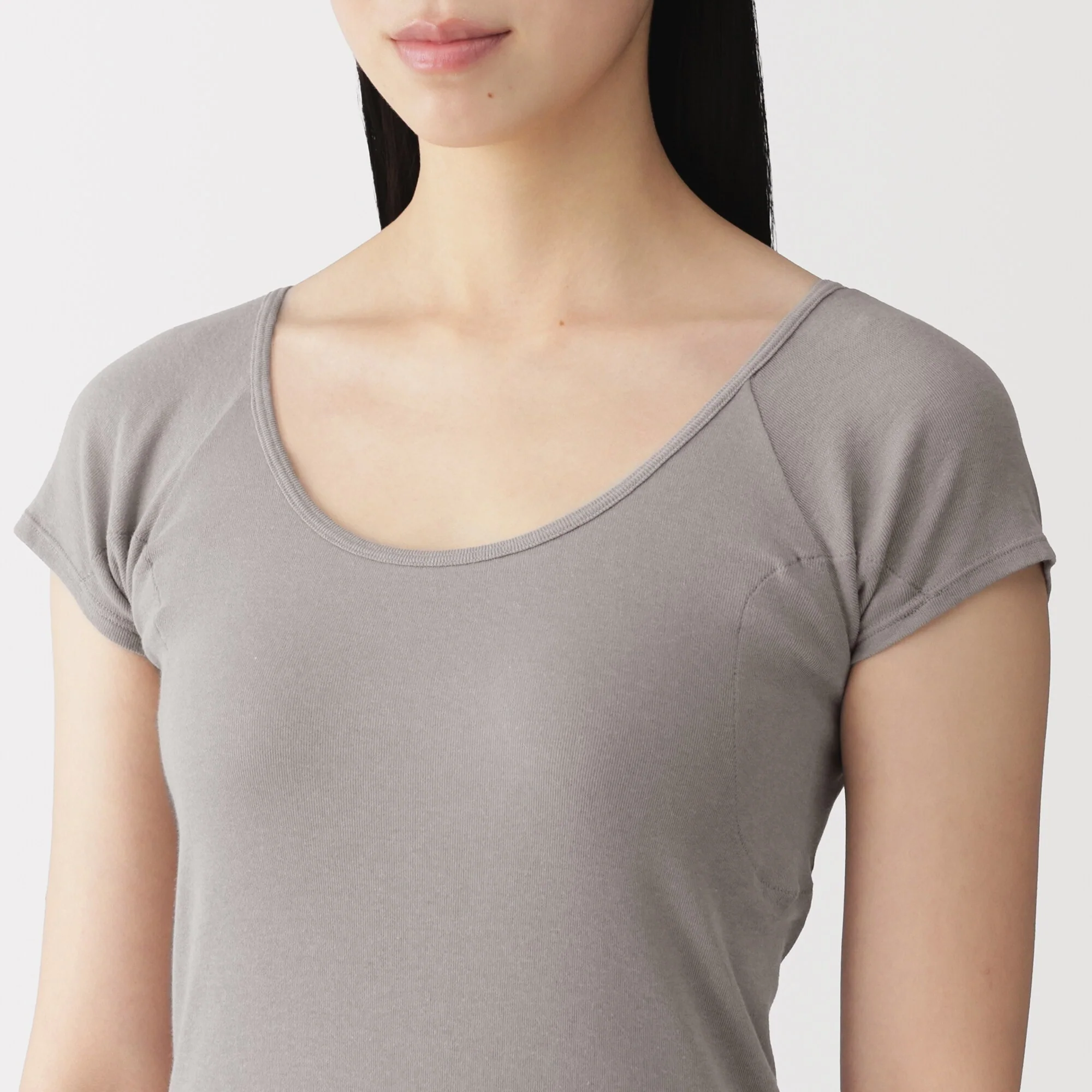 Moisture Wicking Sweat Pad T-Shirt - Image 7