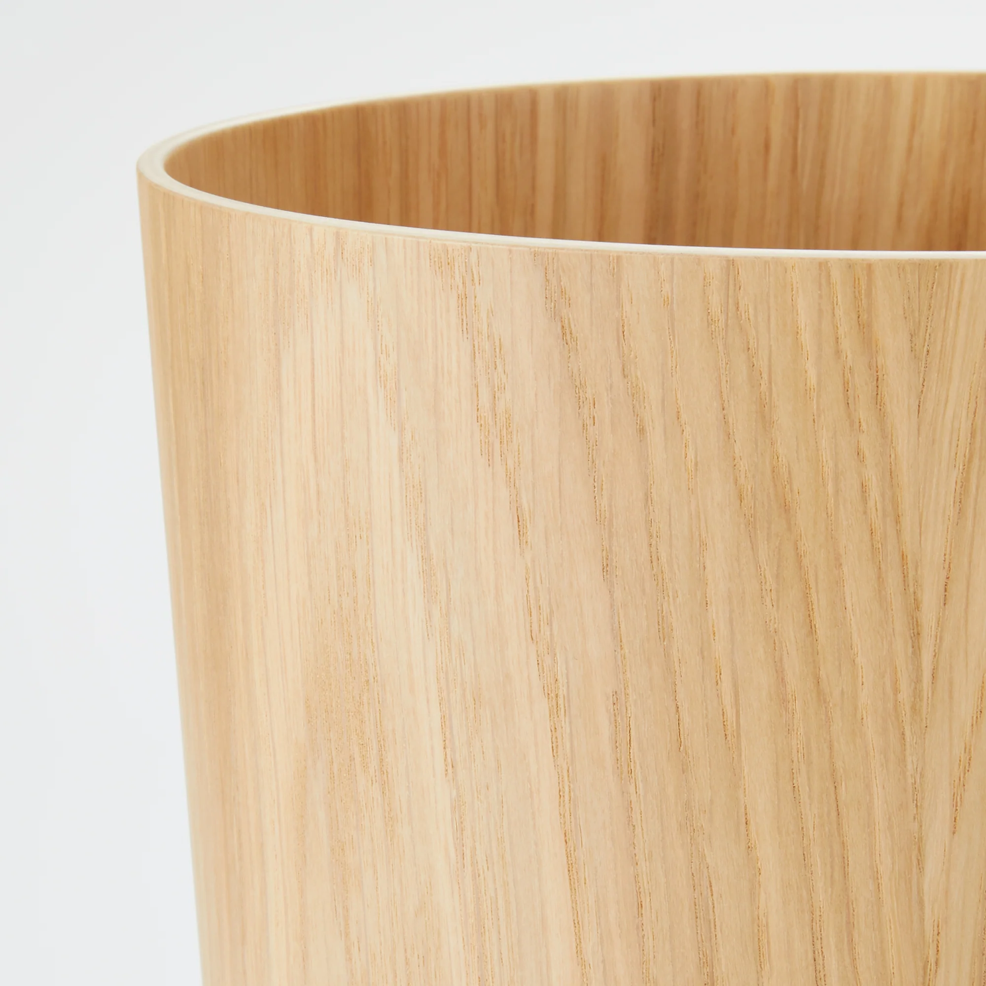 Oak Dust Bin with Wire Frame - No Lid - Image 10