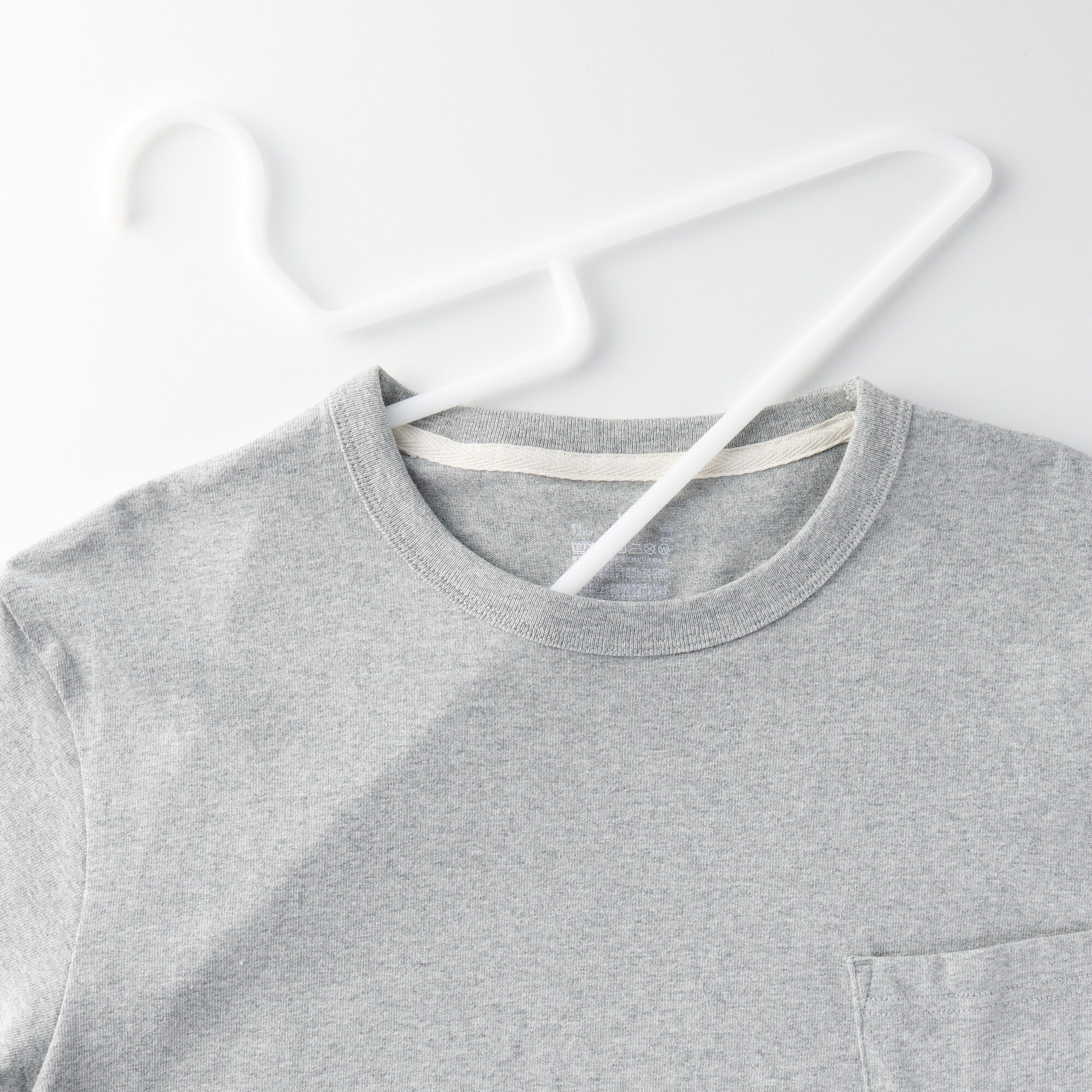 Polypropylene Laundry Hanger (3 Pack) - Image 13