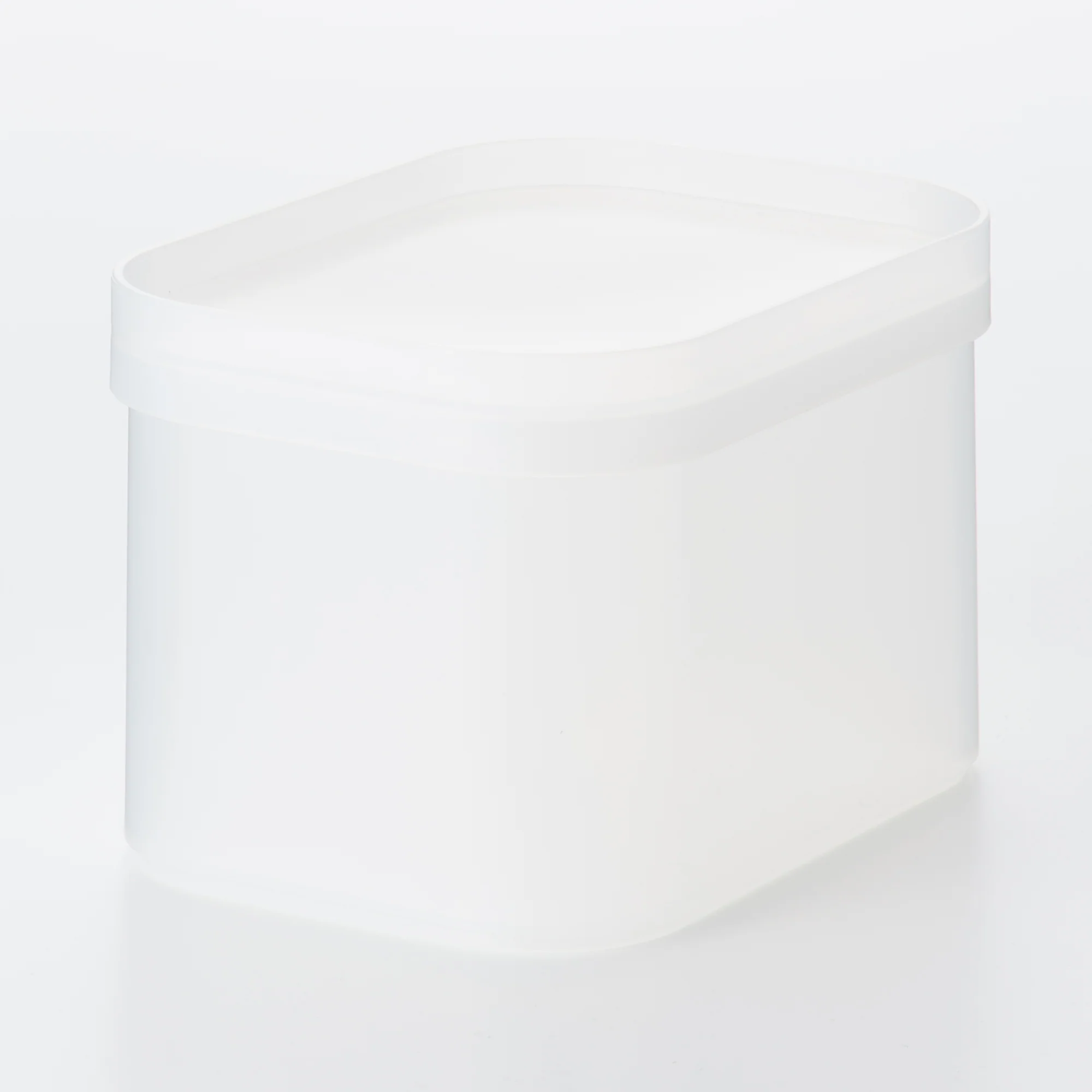 Polypropylene Makeup Box Lid (W6.2 x D4.6 x H0.8") - Image 5