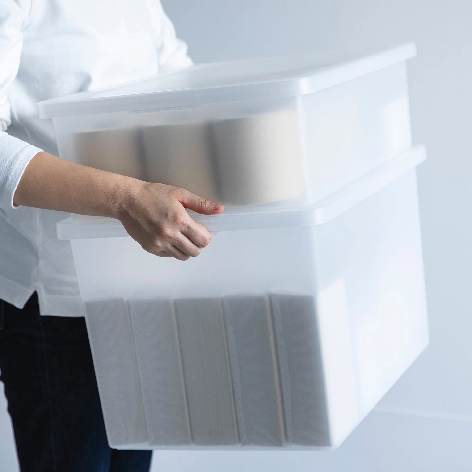 Polypropylene Storage Box Wide Lid (W20.1 x D14.8 x H1") - Image 12