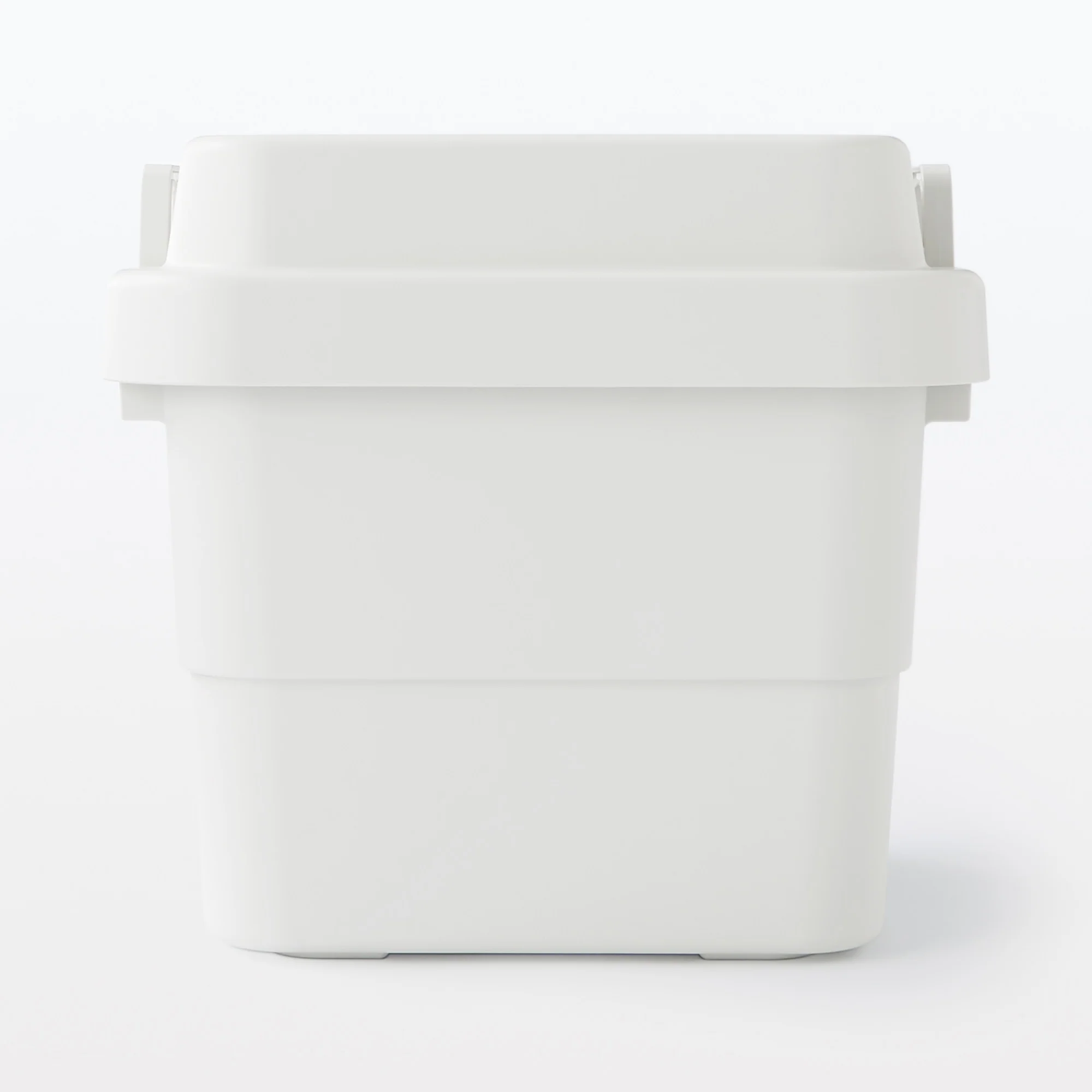 Heavy Duty Polypropylene Storage Box - Small 31.7 Qt - Image 2