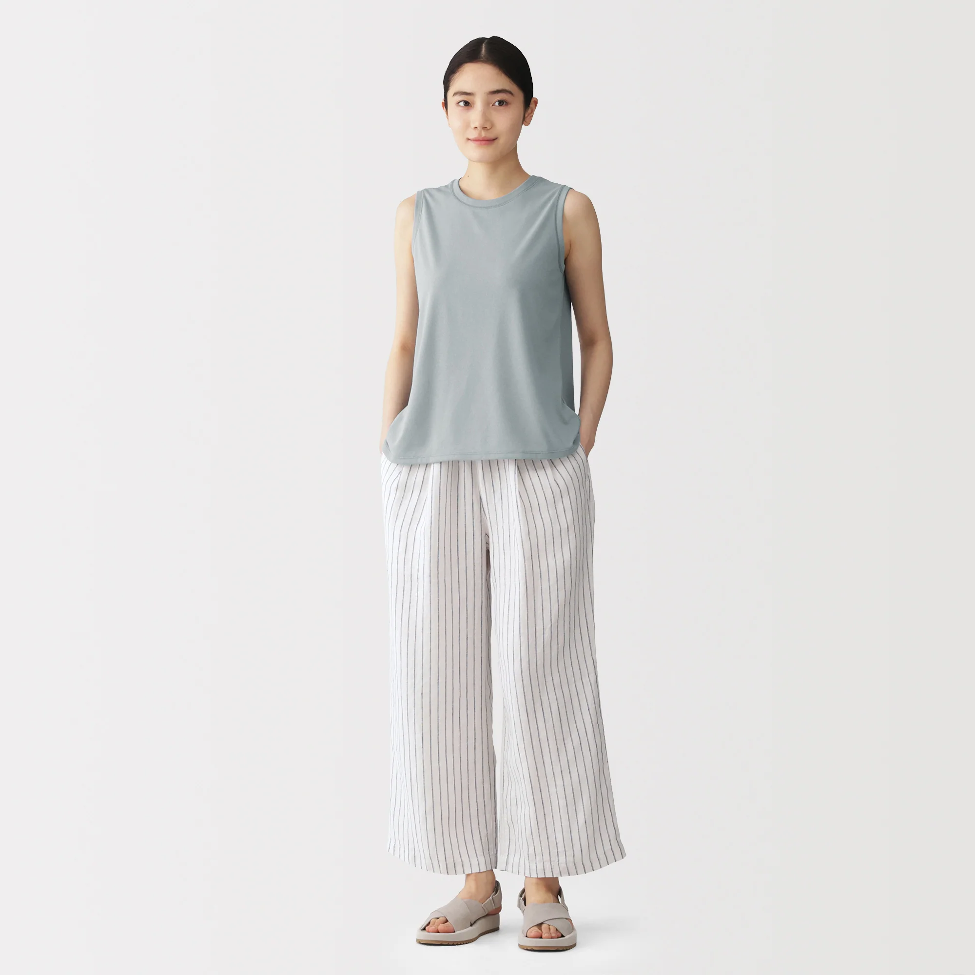 Quick Dry Sleeveless T-Shirt - Image 28