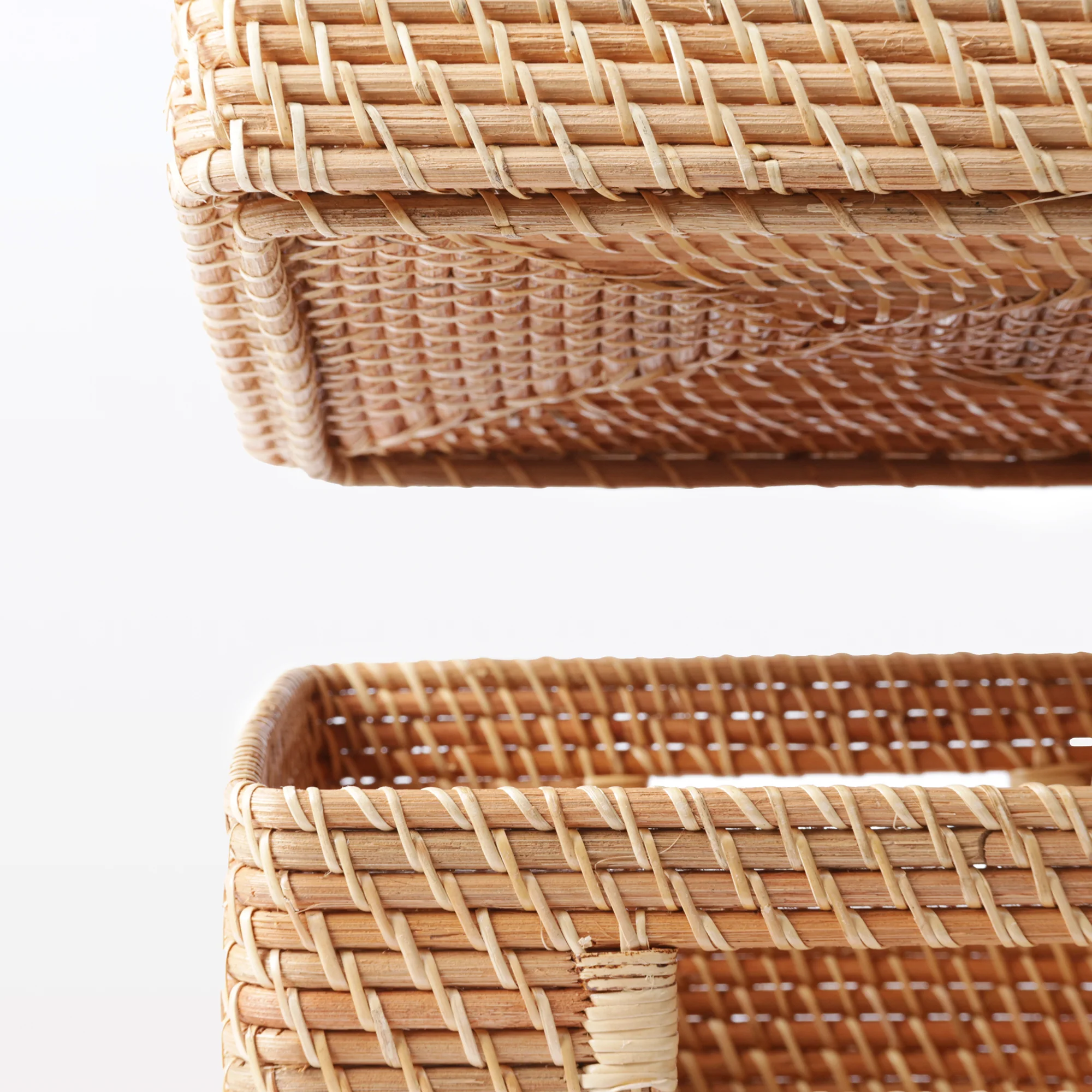 Rattan Square Storage with Handle - Large W13.8 x D14.2 x H9.4" - Image 7