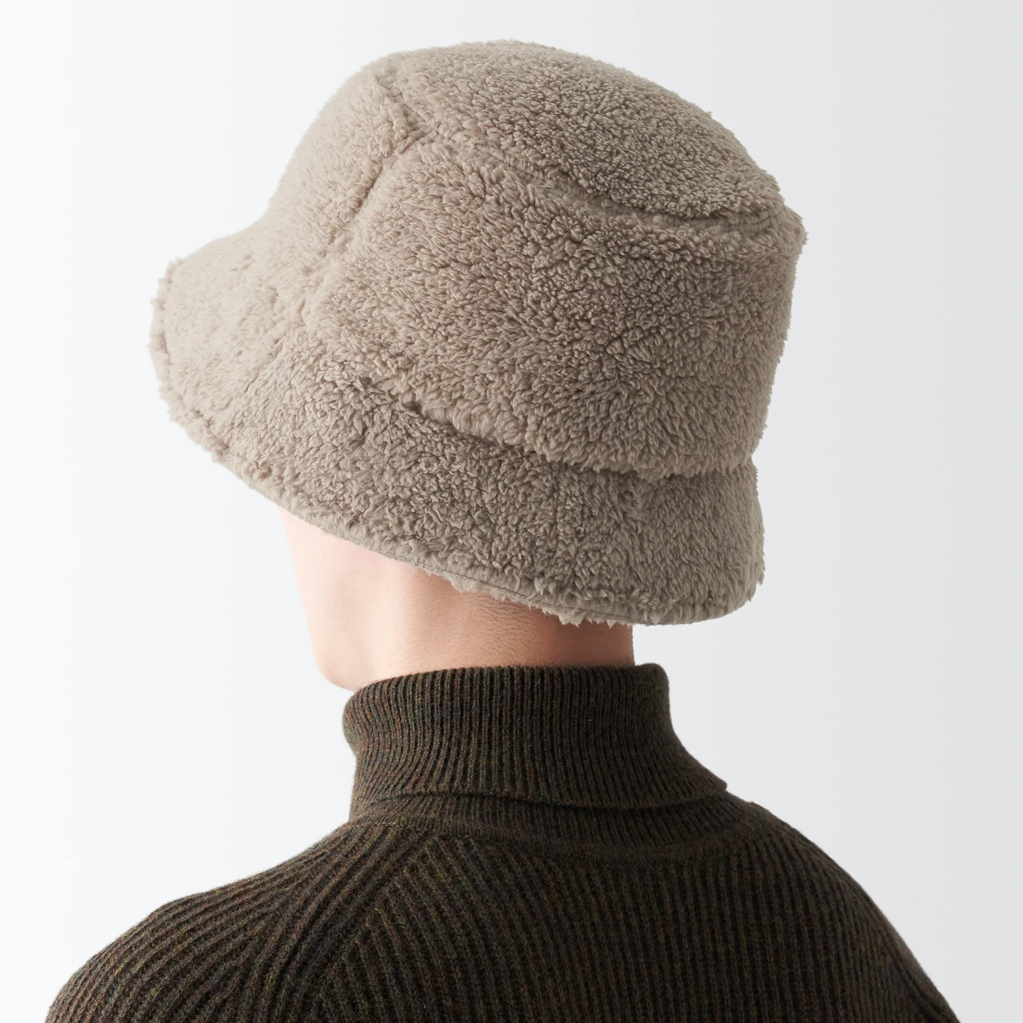 Recycle Polyester Boa Bucket Hat - Image 7