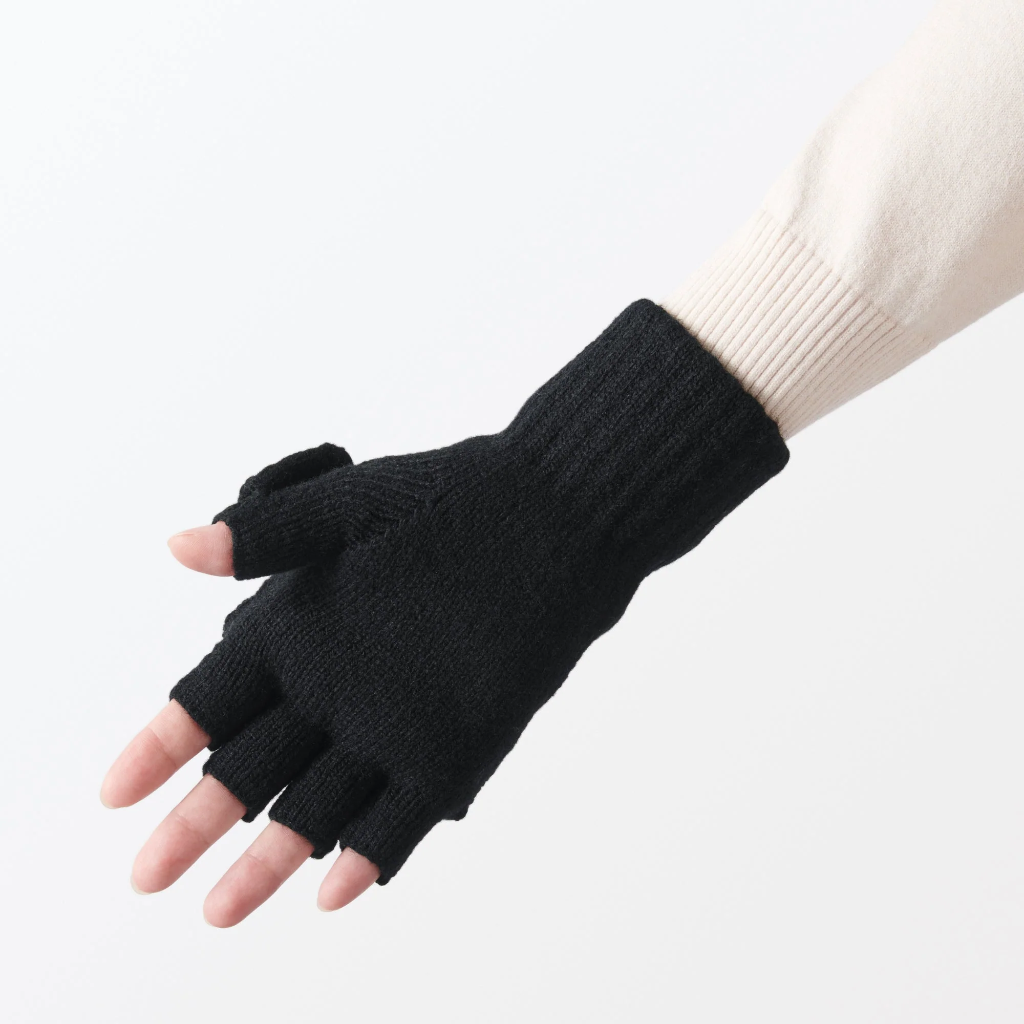 Recycled Polyester Blend Fingerless Gloves - Image 12