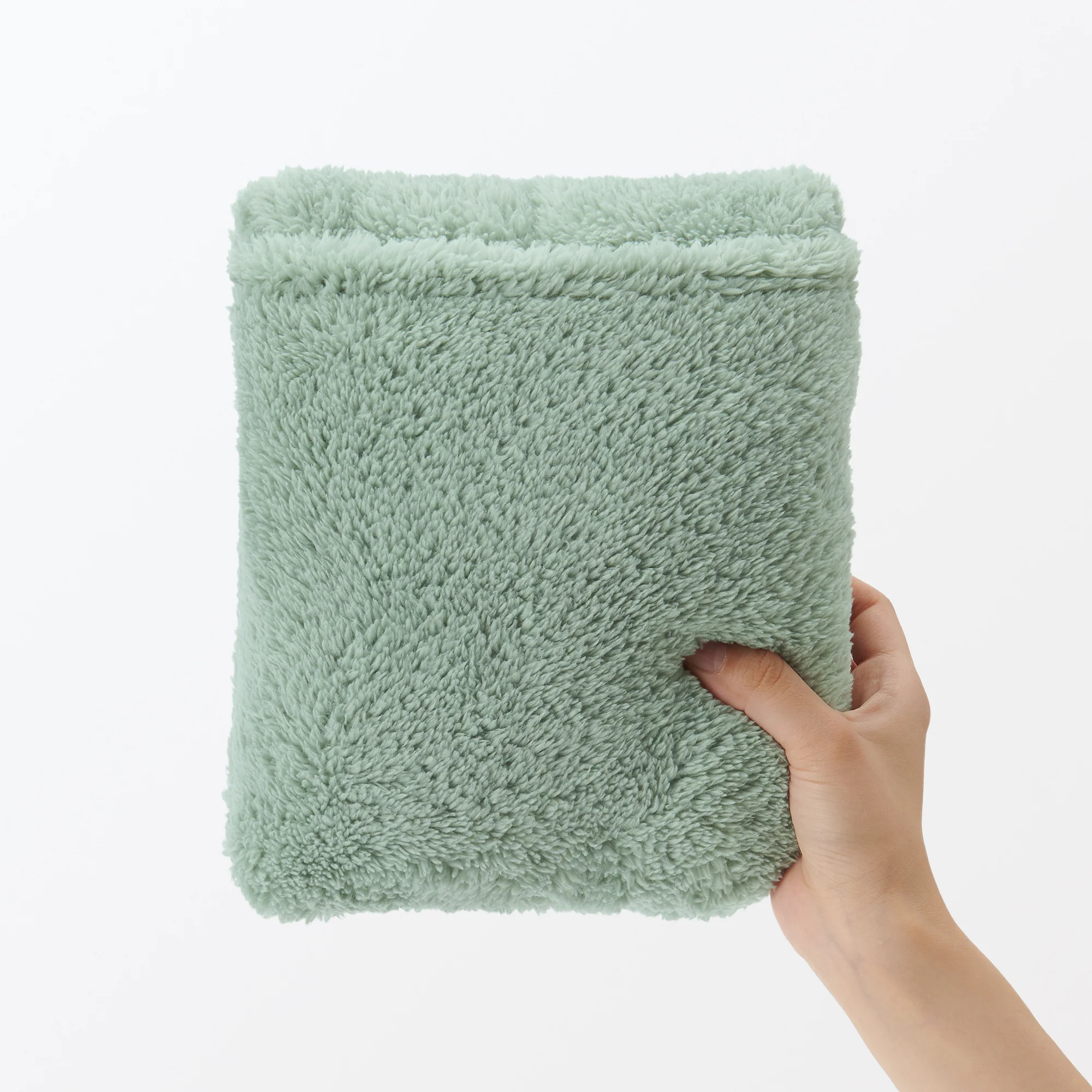 Recycled Polyester Boa Pocketable Stole - Image 21