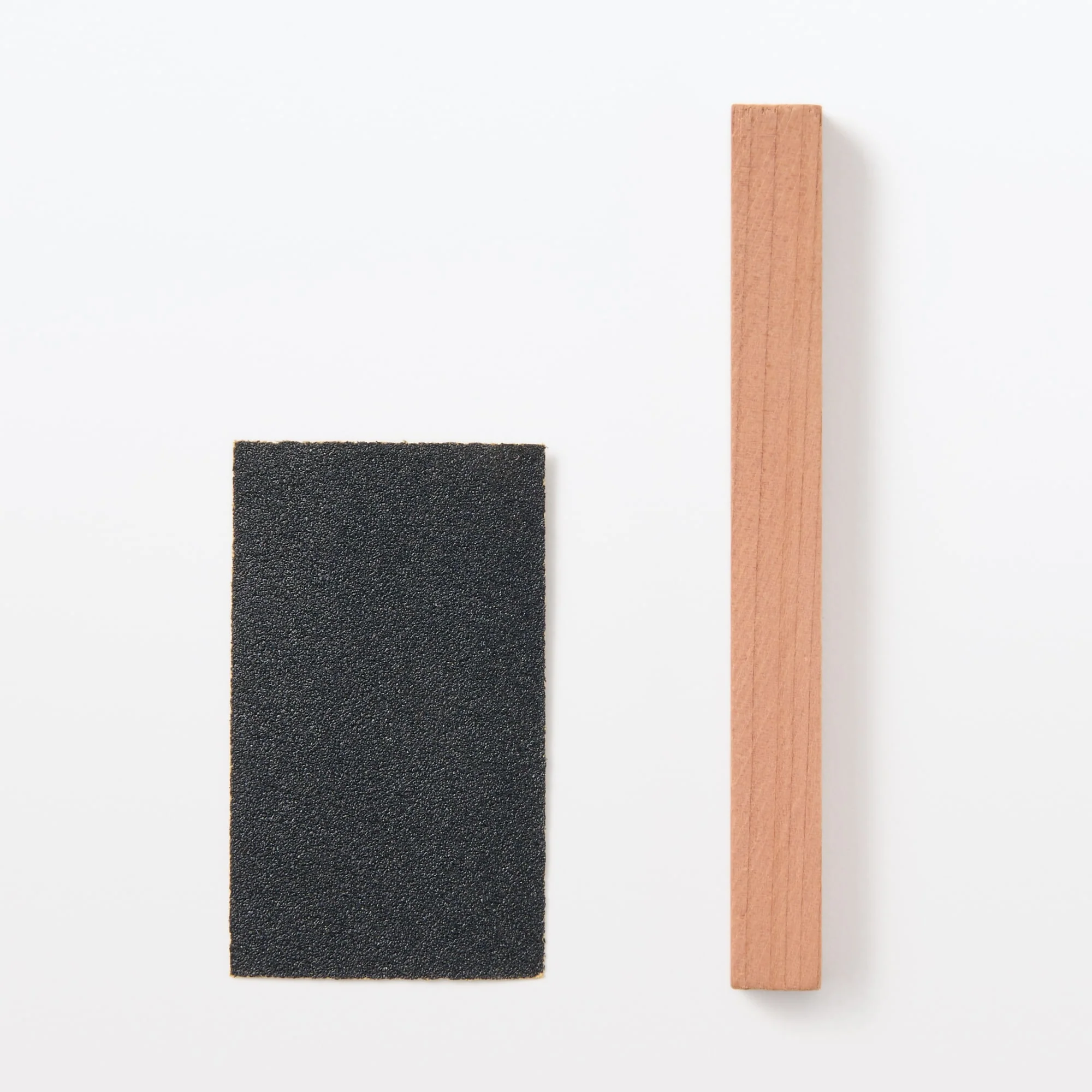 Red Cedar Block Set with Sandpaper - Image 3