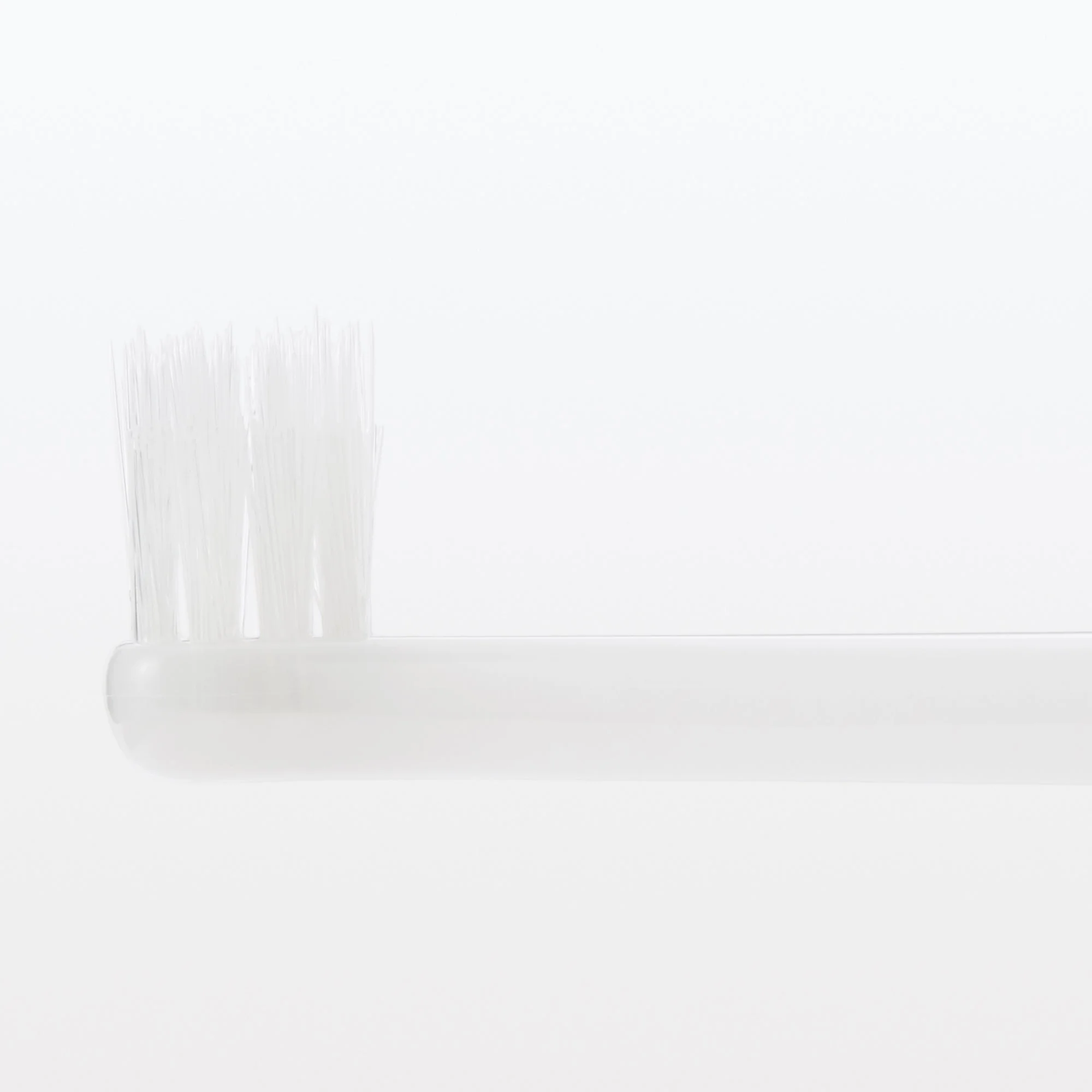 Replaceable Head Compact Medium Toothbrush - Yellow - Image 4