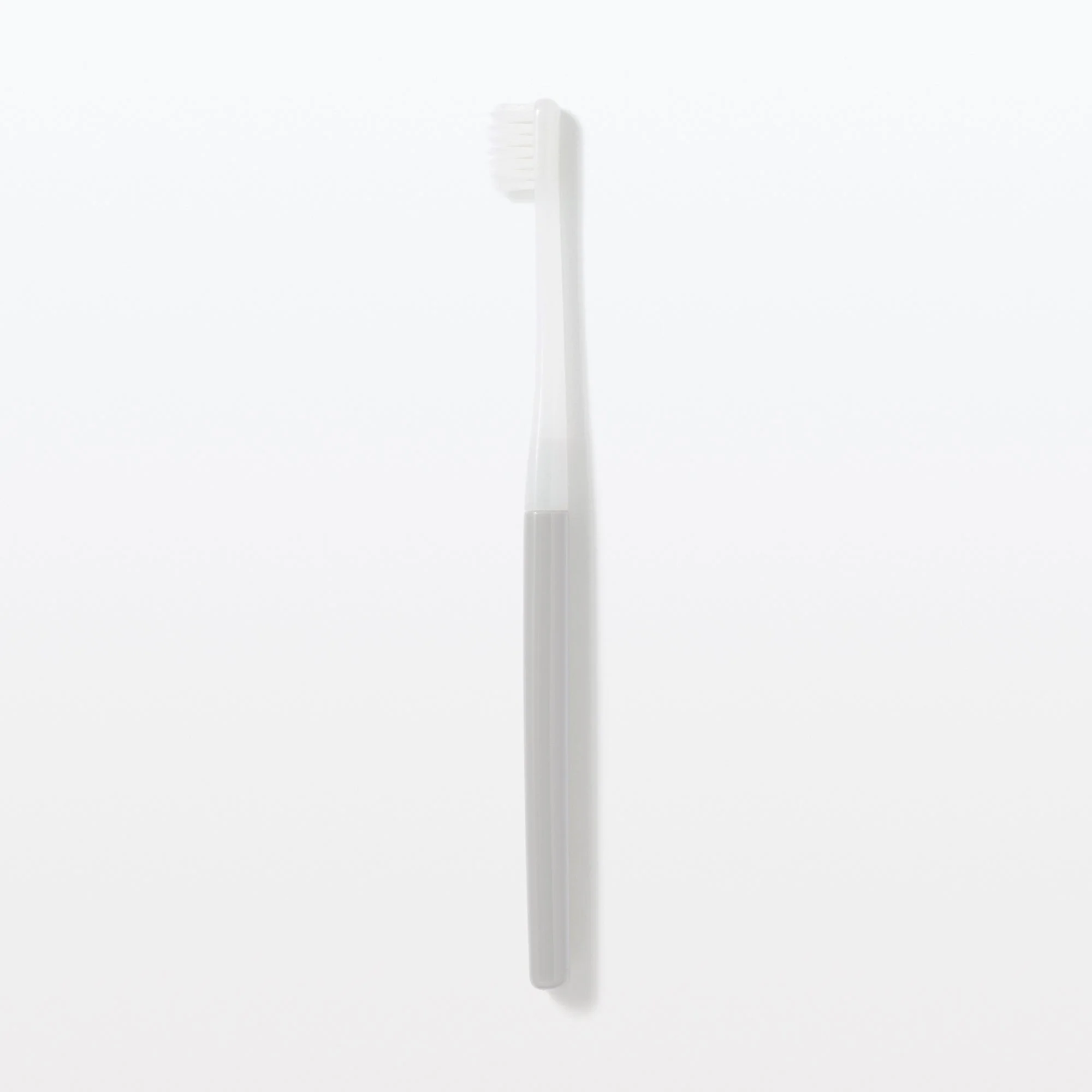 Replaceable Head Medium Toothbrush - Gray - Image 3