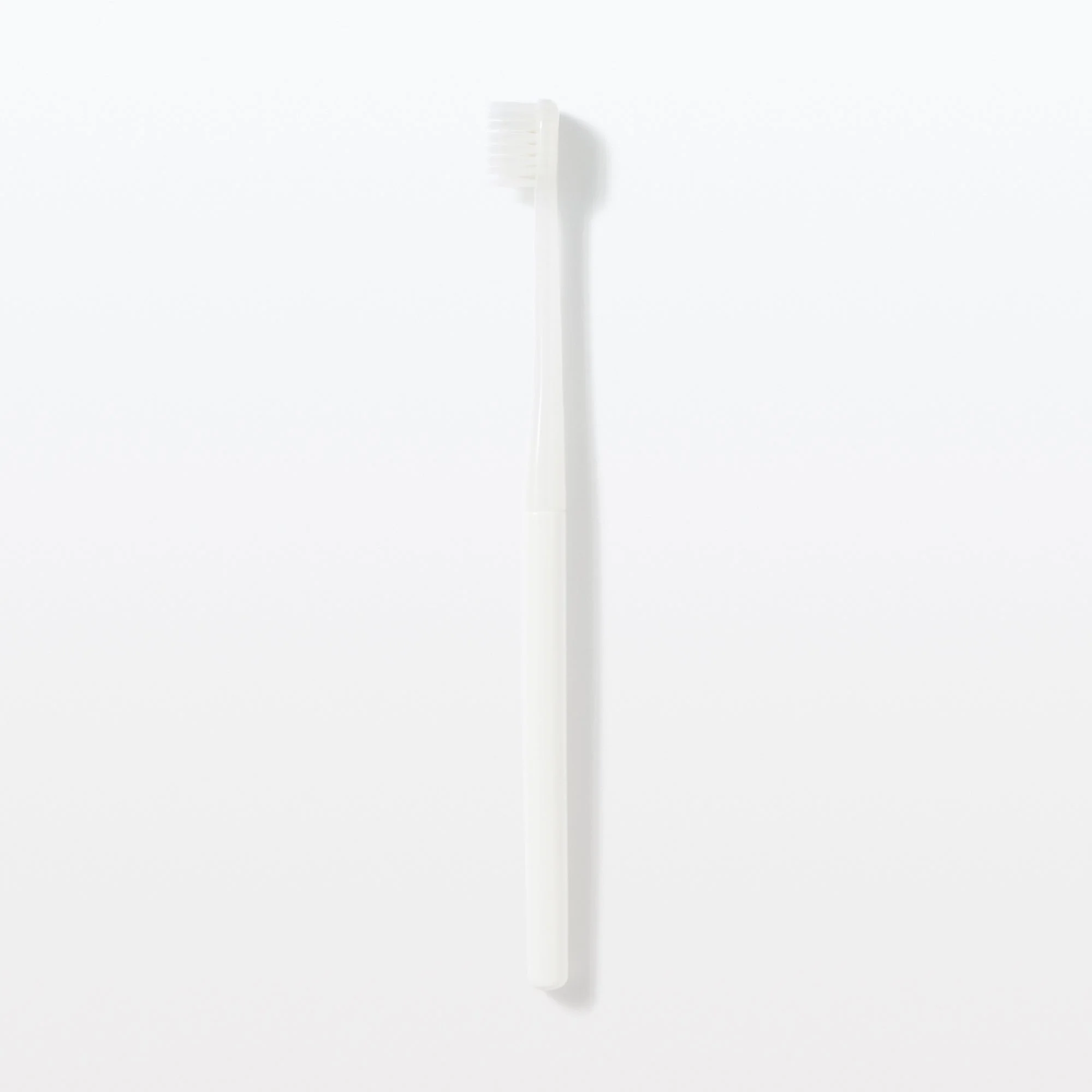 Replaceable Head Wide Soft Toothbrush - White - Image 3