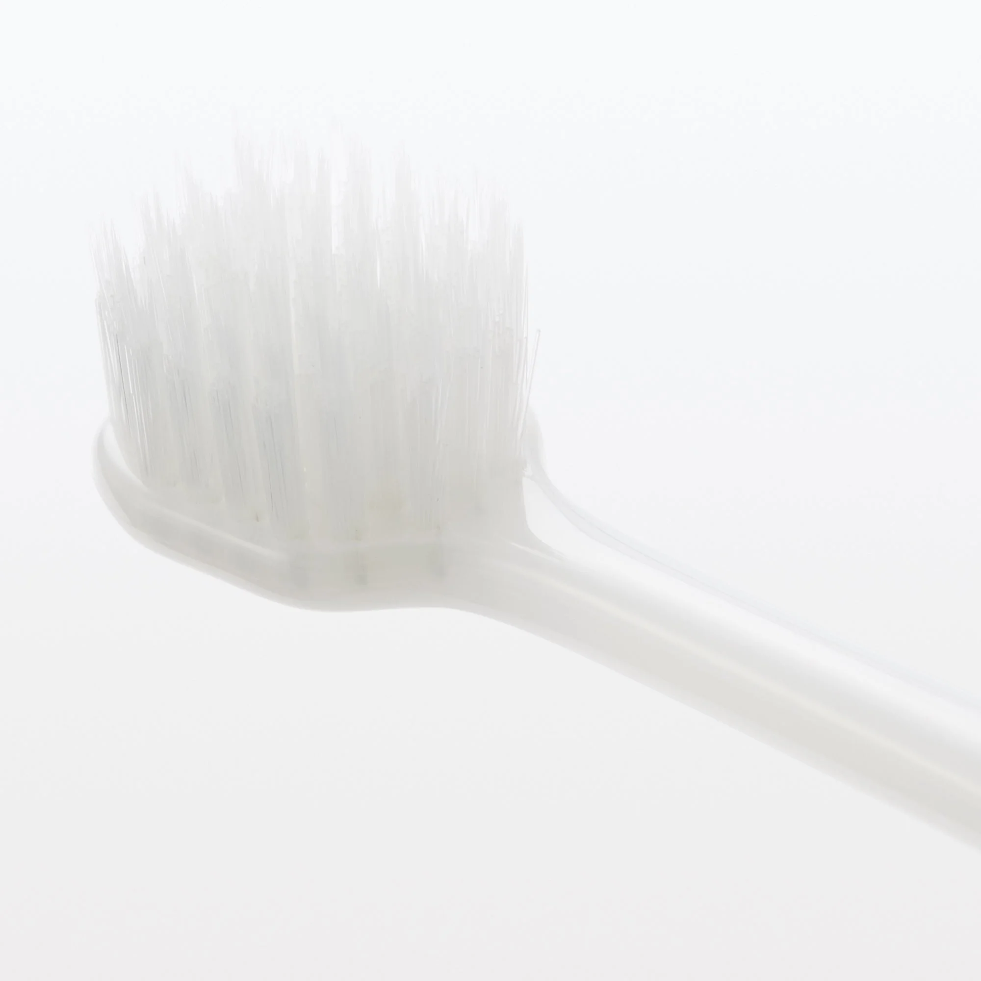 Replacement Toothbrush Wide Head - Medium (2 Pack) - Image 3