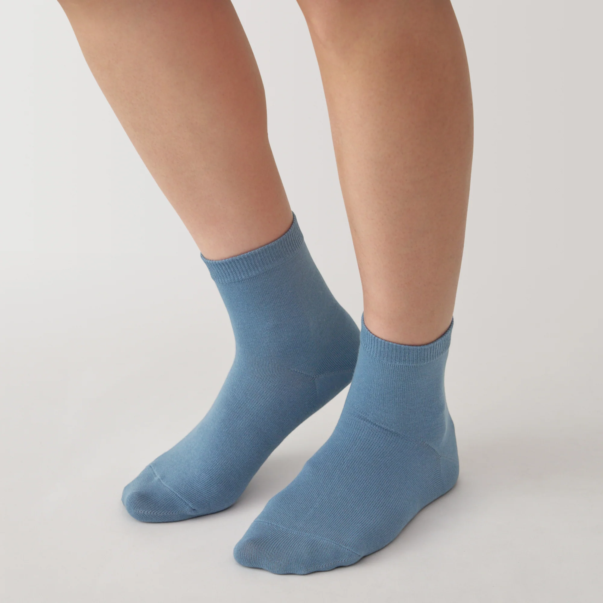 Right Angle 3 Layer Loose Top Short Socks