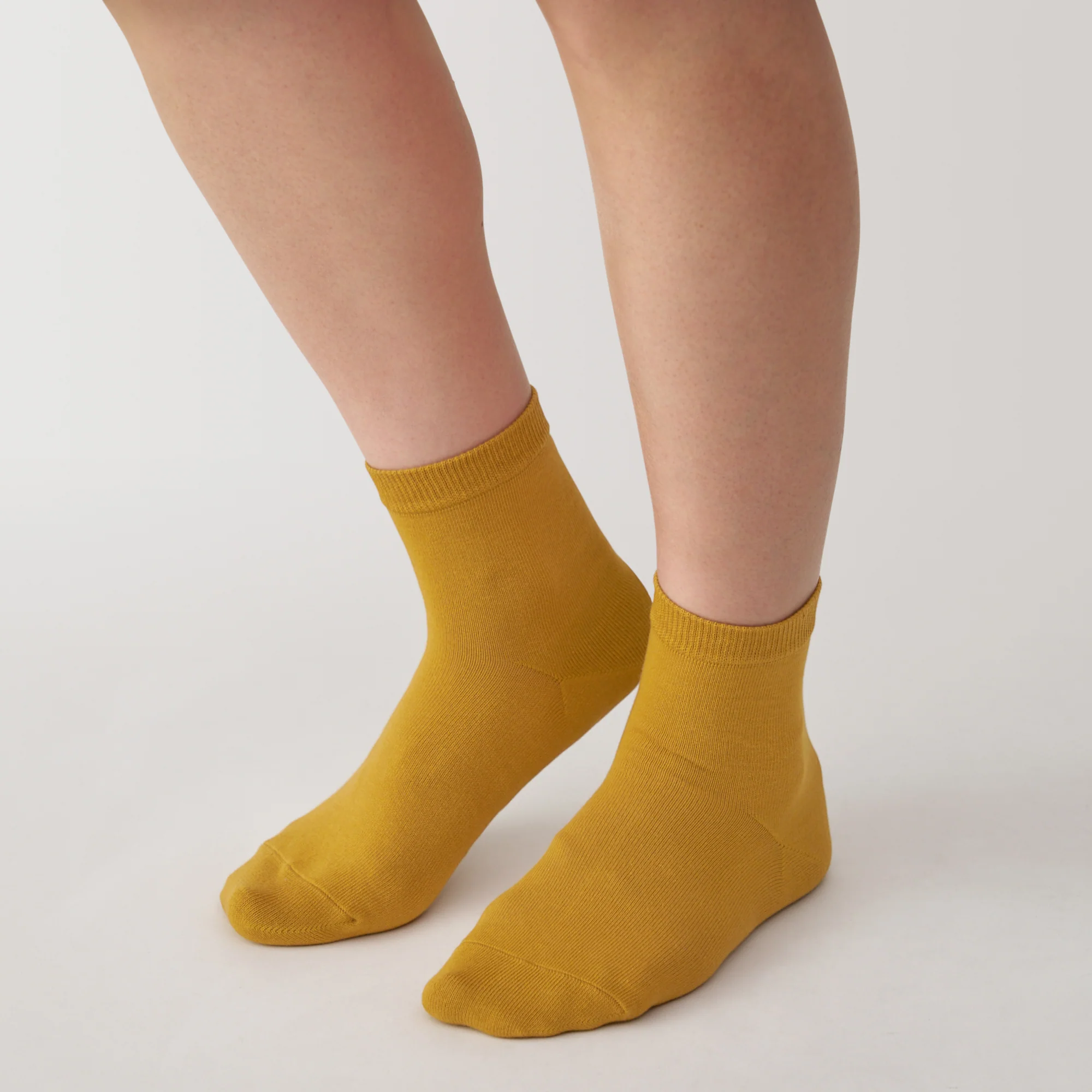 Right Angle 3 Layer Loose Top Short Socks - Image 13