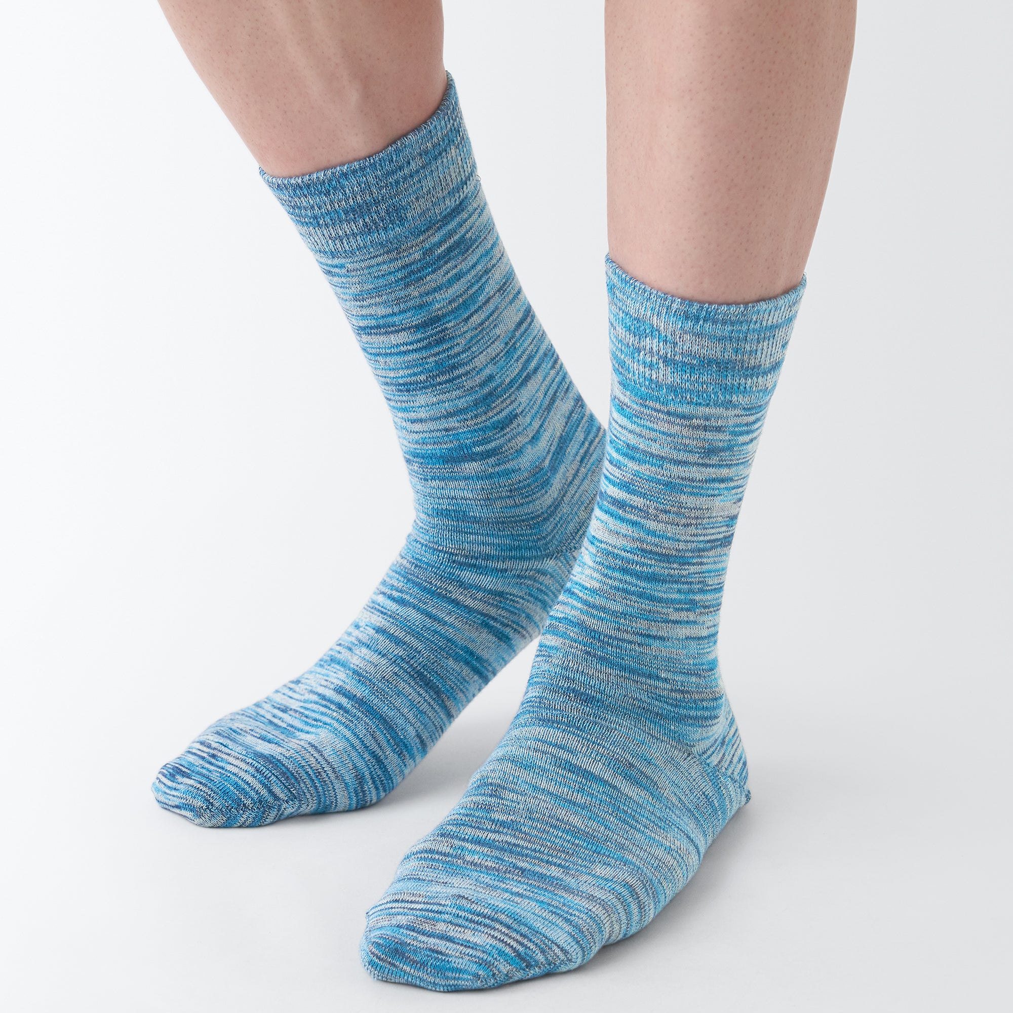 Right Angle Excess Yarn 3 Pair Socks - Image 3