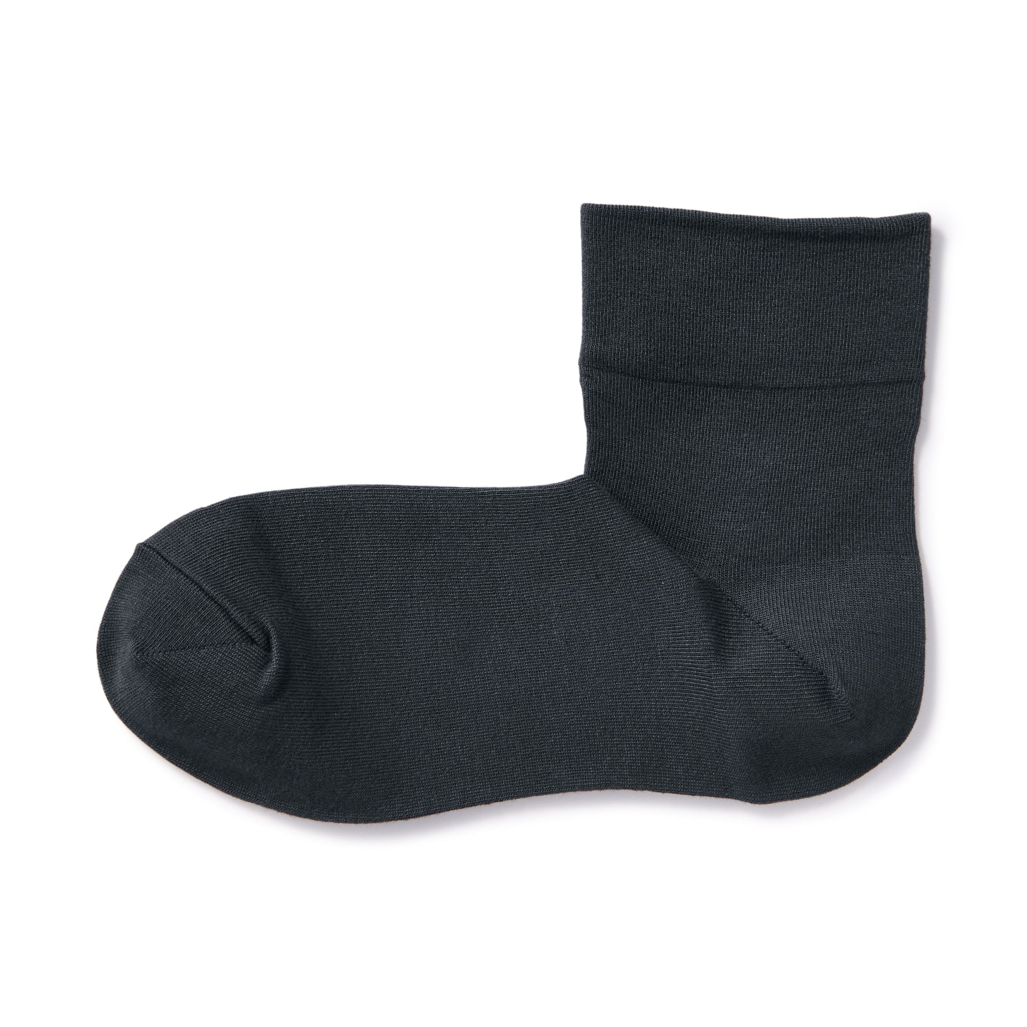 Right Angle Loose Top Short Socks - Image 8