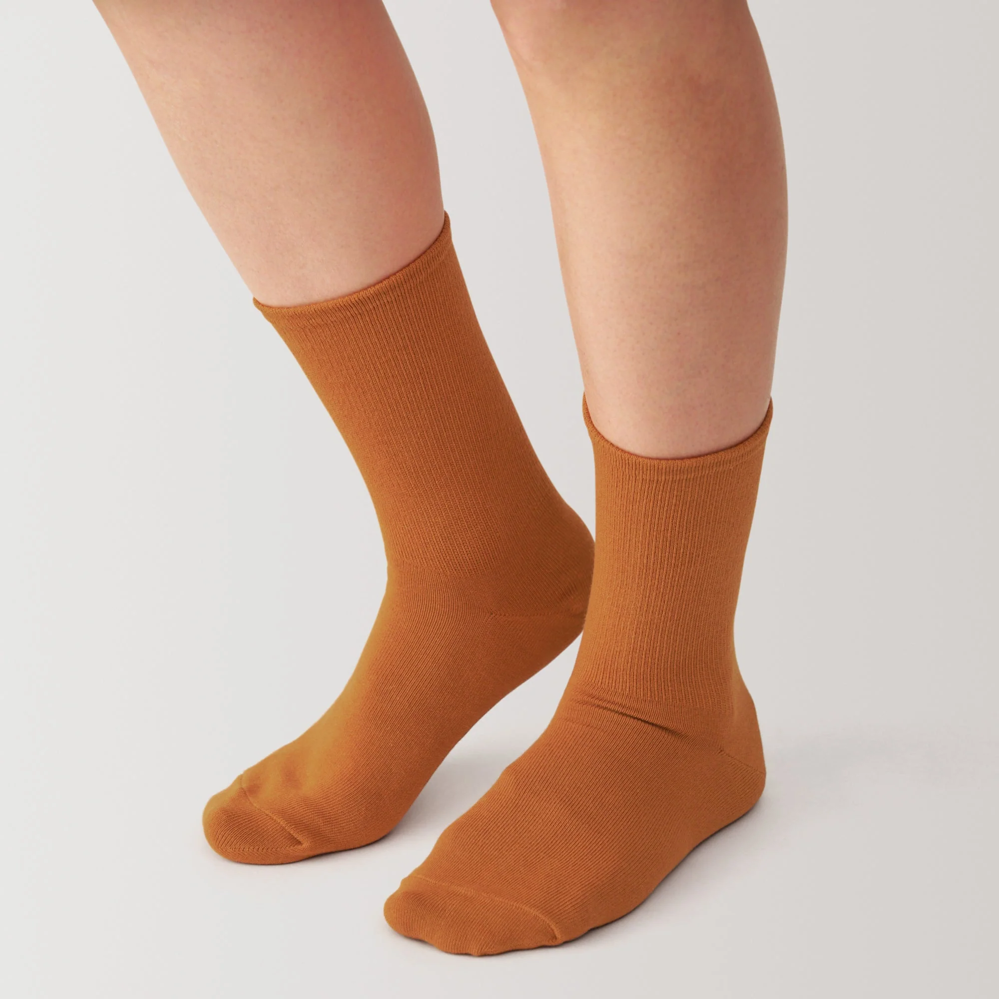 Right Angle Loose Top Tapered Socks
