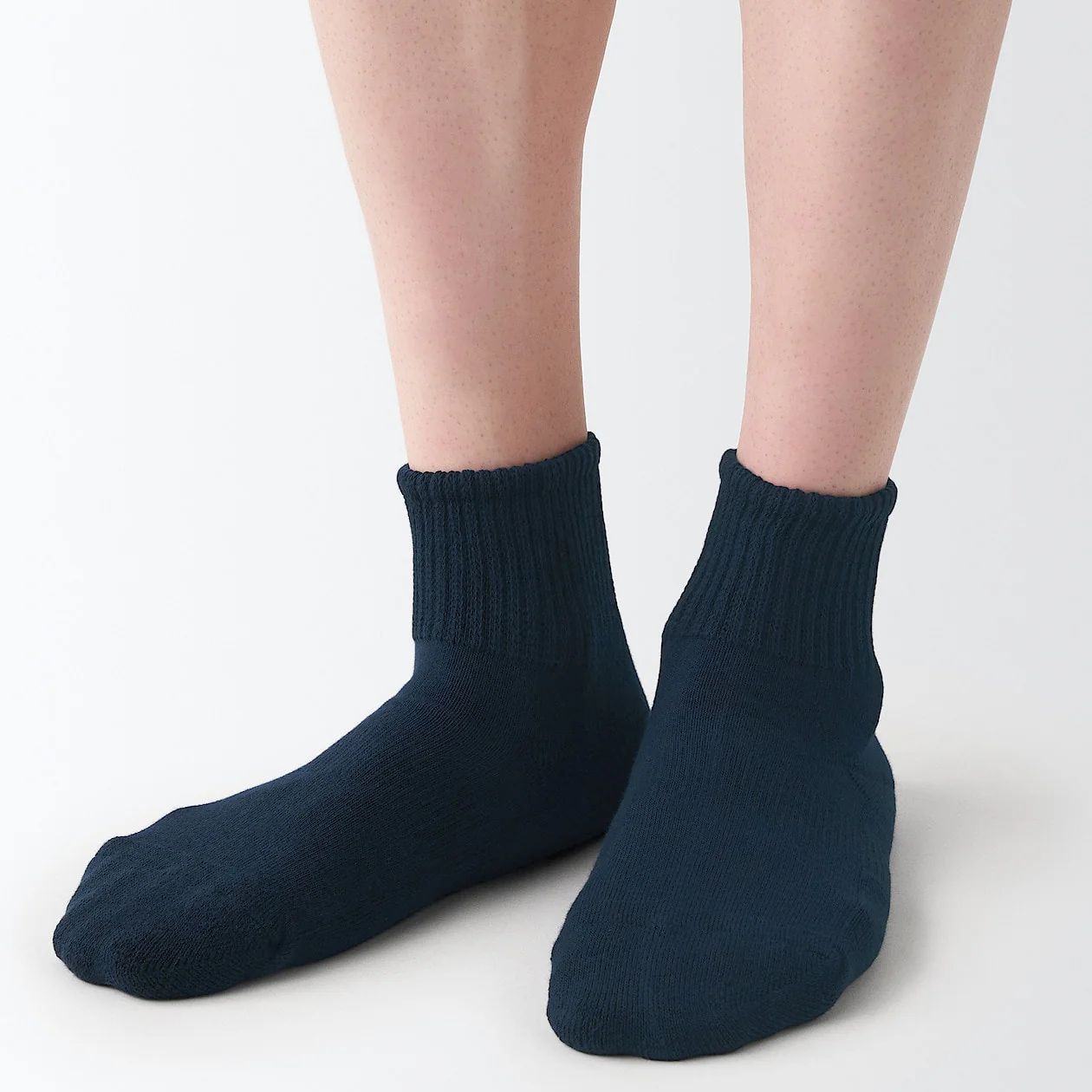 Right Angle Pile Short Socks - Image 18