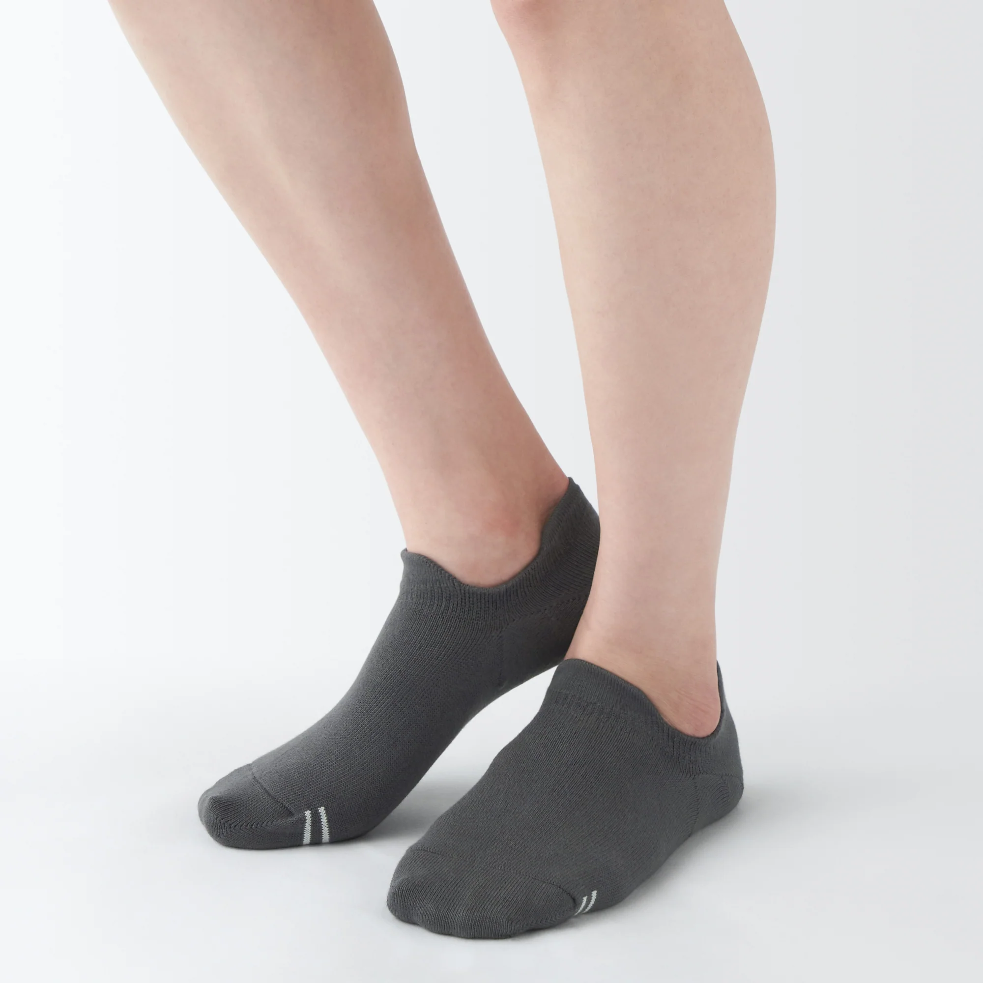 Right Angle Sneaker Socks with Tabs - Image 12