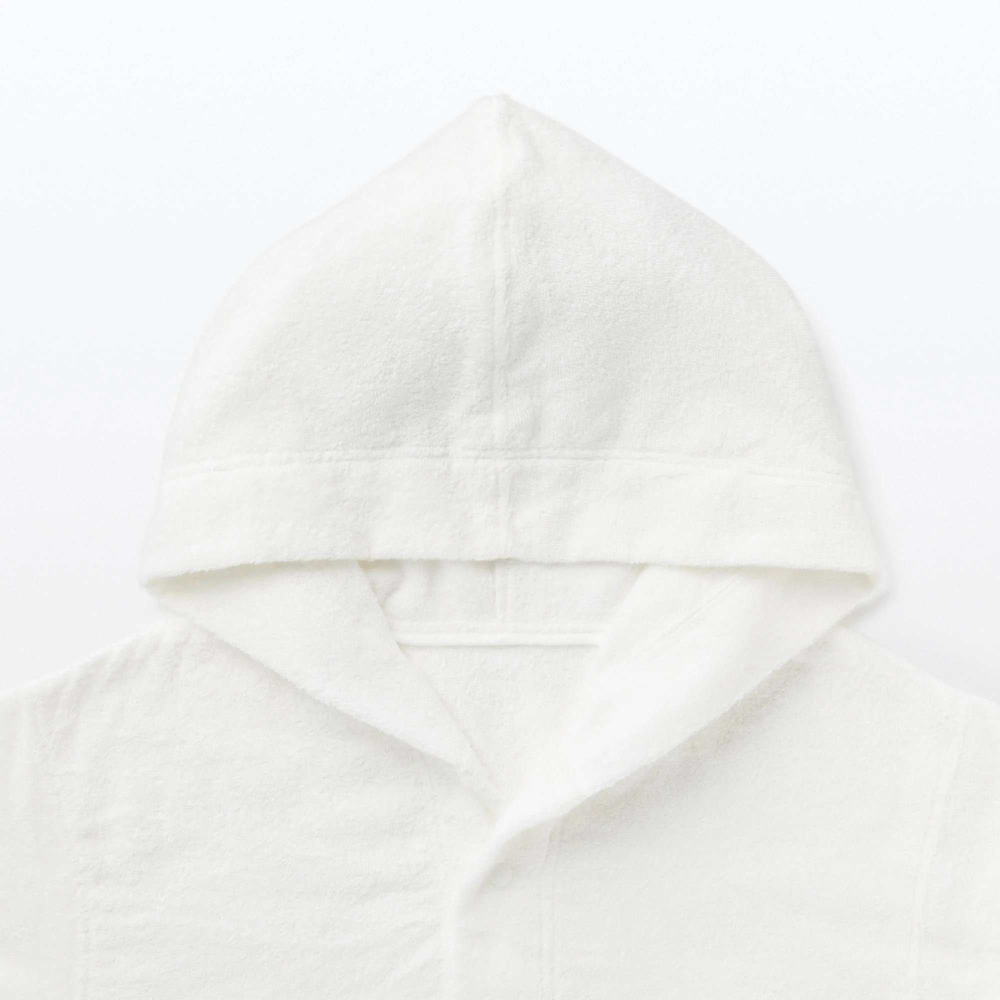 Side Seamless Pile Bathrobe - Image 7