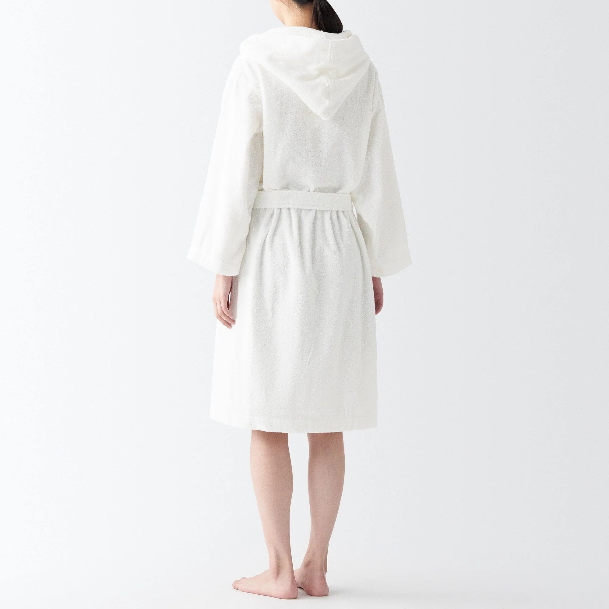 Side Seamless Pile Bathrobe - Image 4