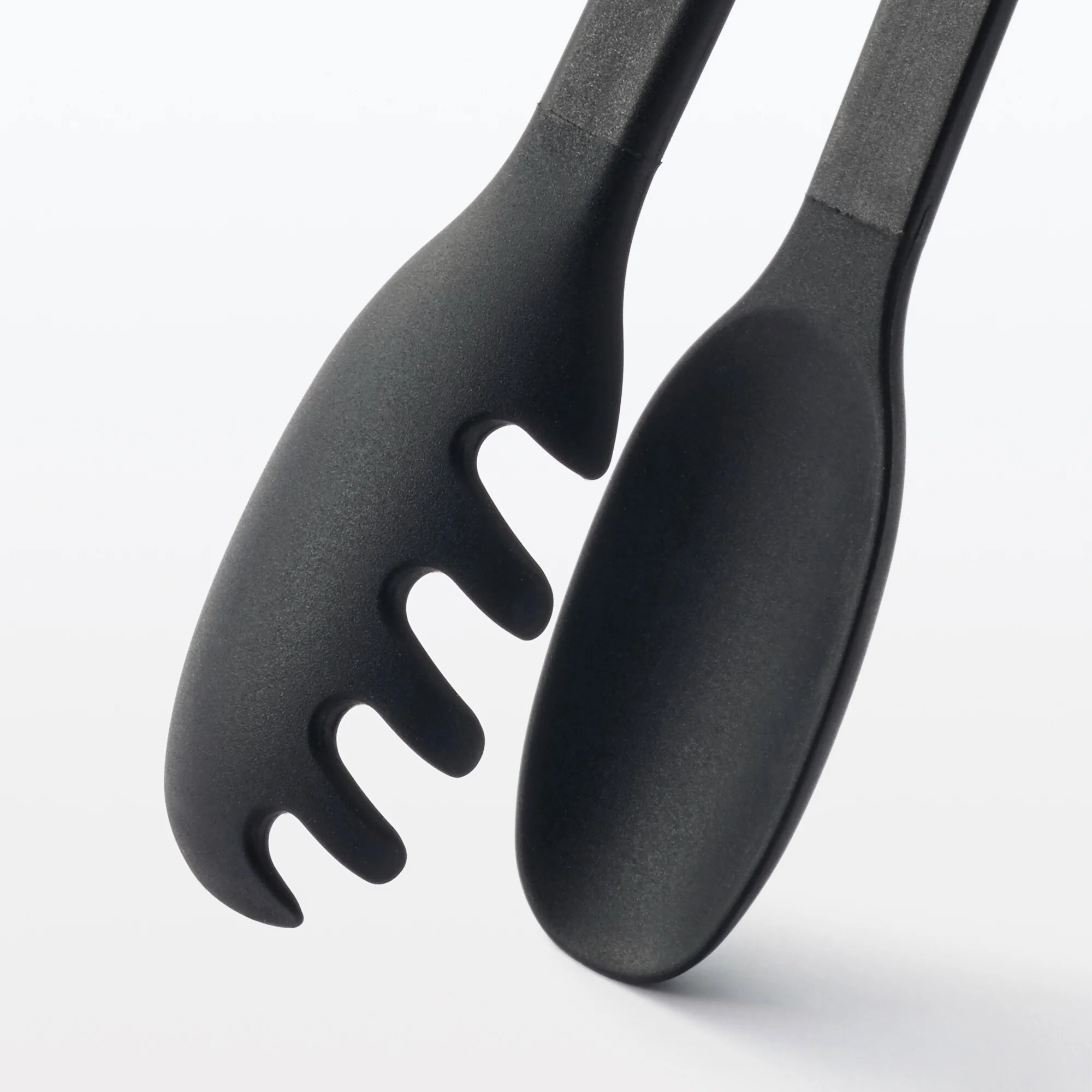 Silicone Cooking Tongs - Image 4