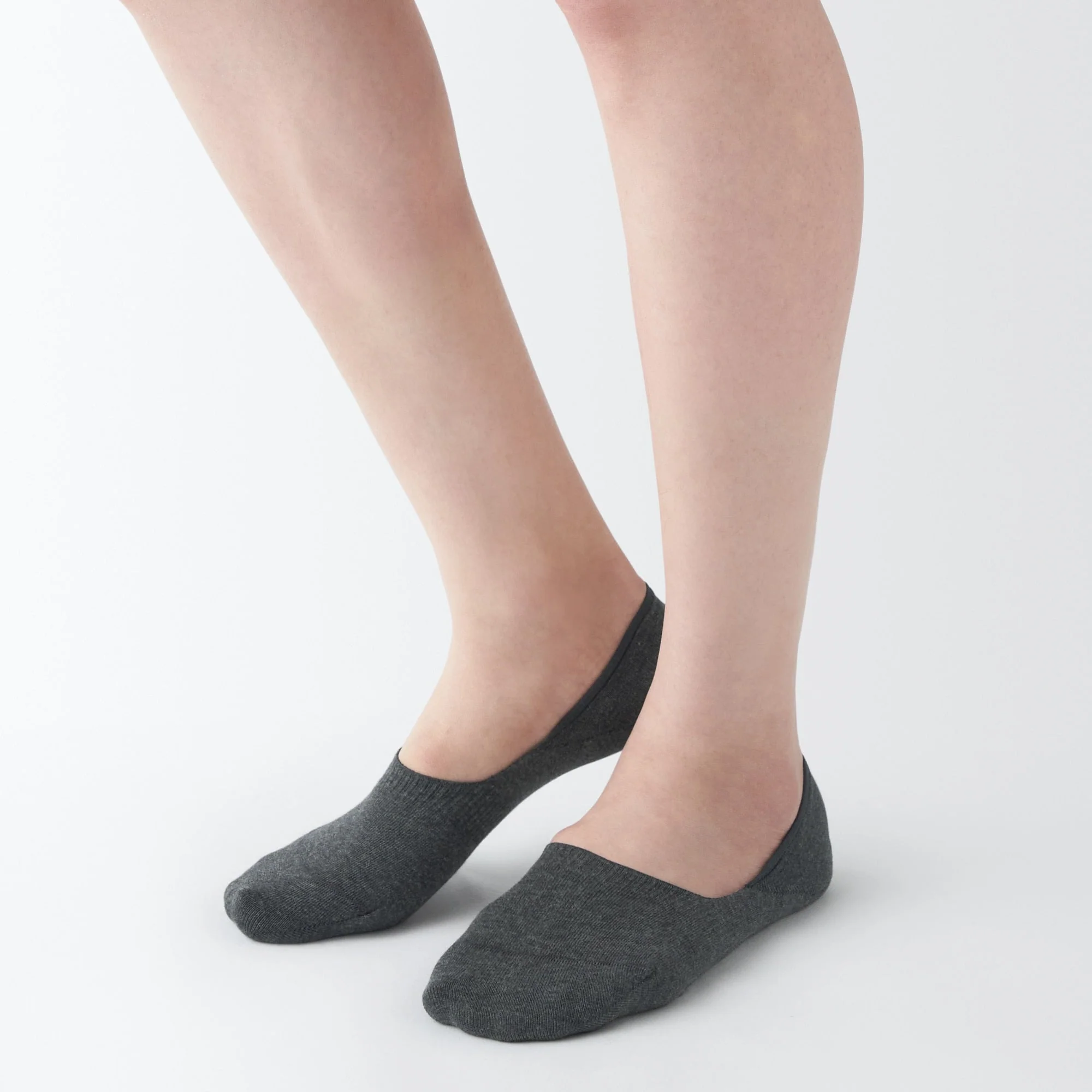 Silicone Gripper No-Show Socks - Image 15