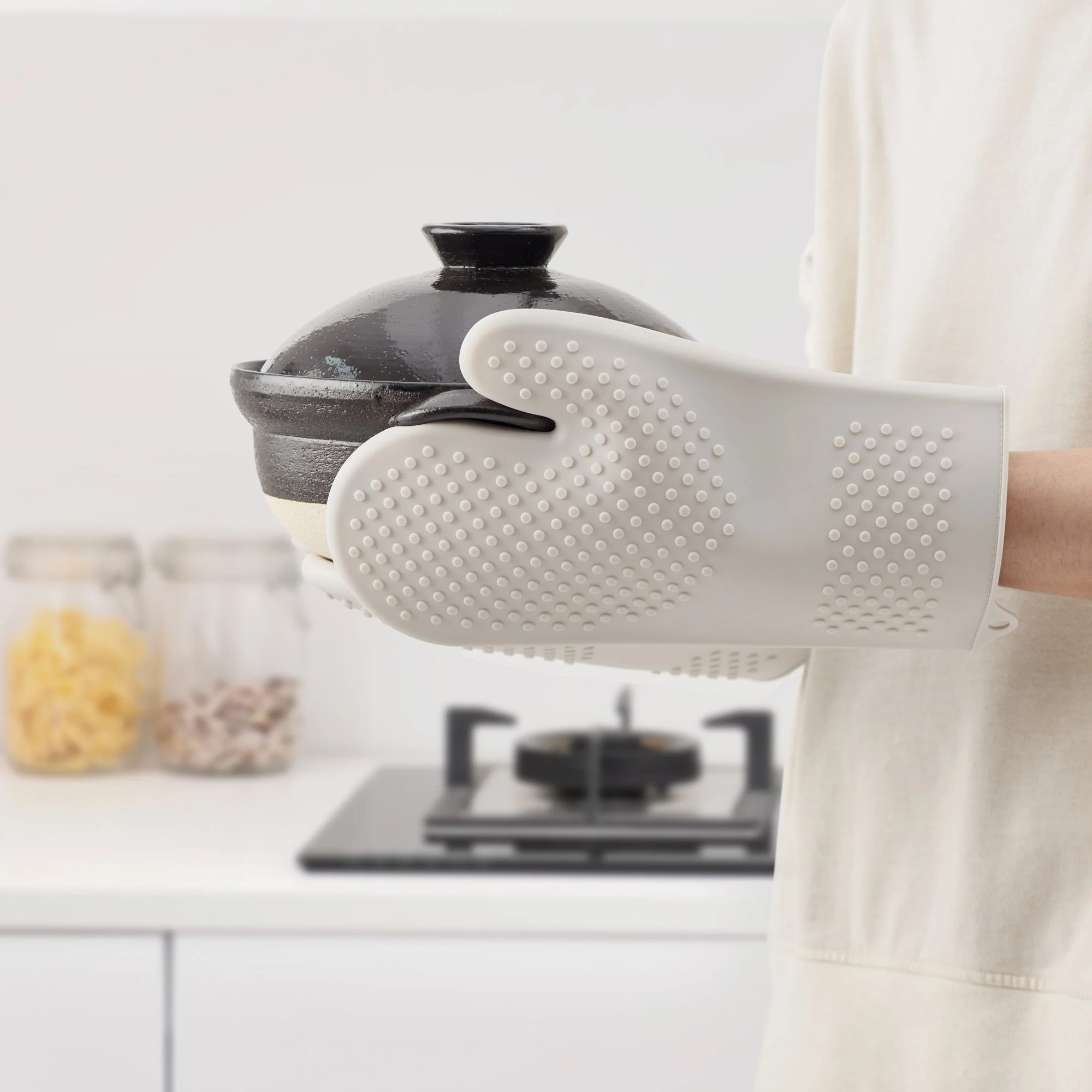 Silicone Oven Mitt - Image 2