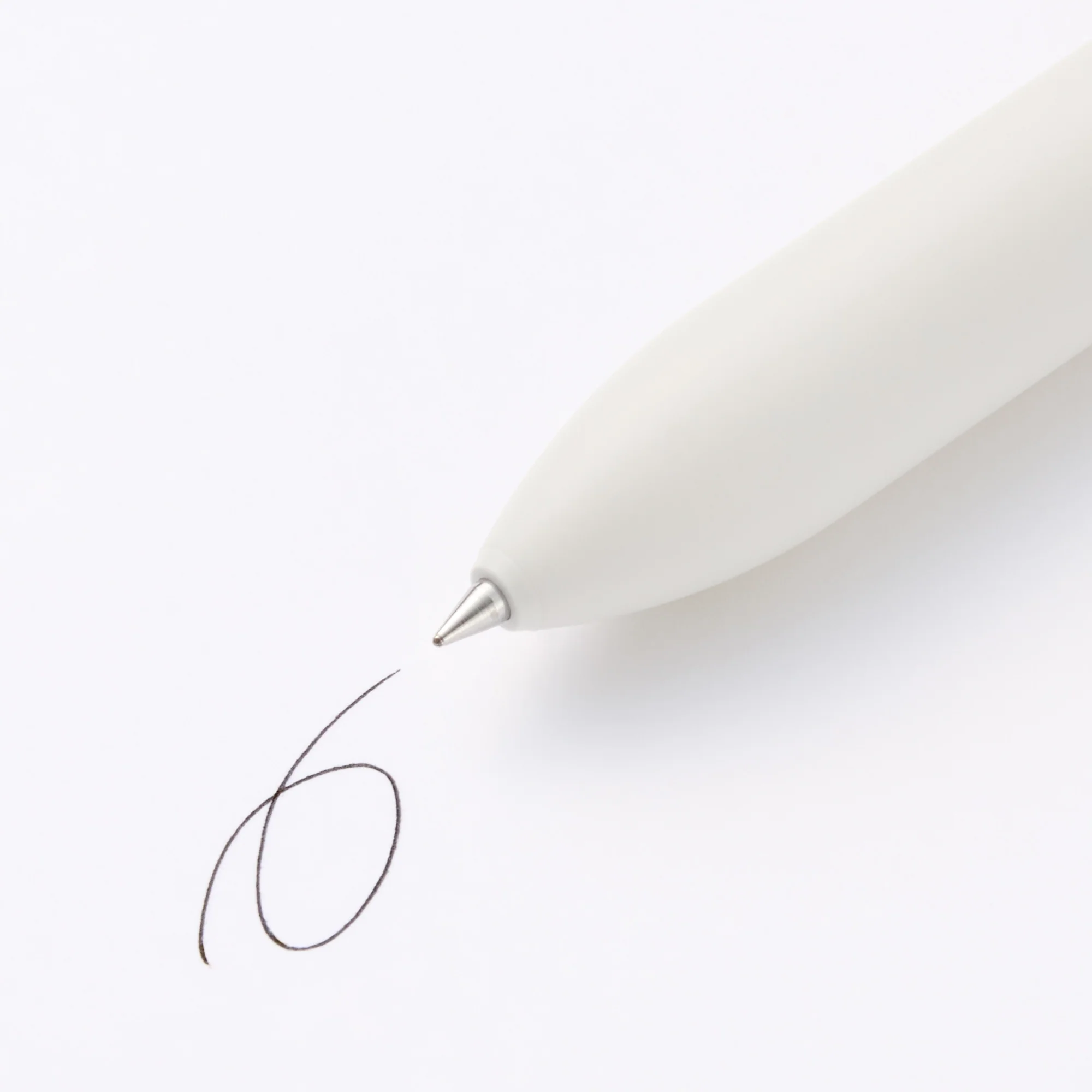 Smooth Oil Ink 3-Color Ballpoint Pen with Pencil 0.5 mm - Image 3