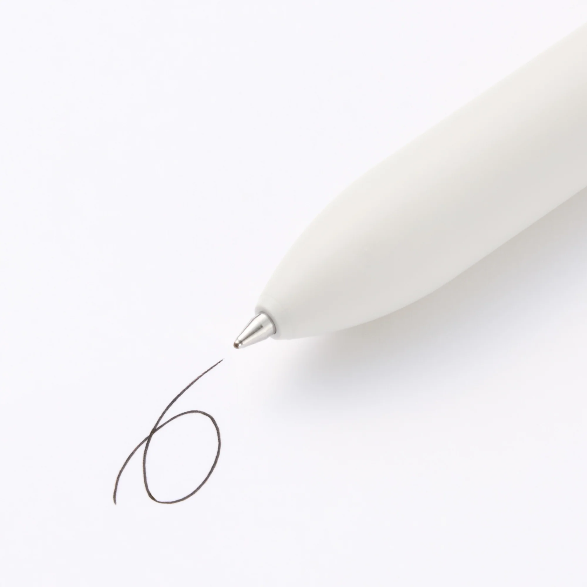 Smooth Oil Ink 3-Color Ballpoint Pen with Pencil 0.7 mm - Image 3