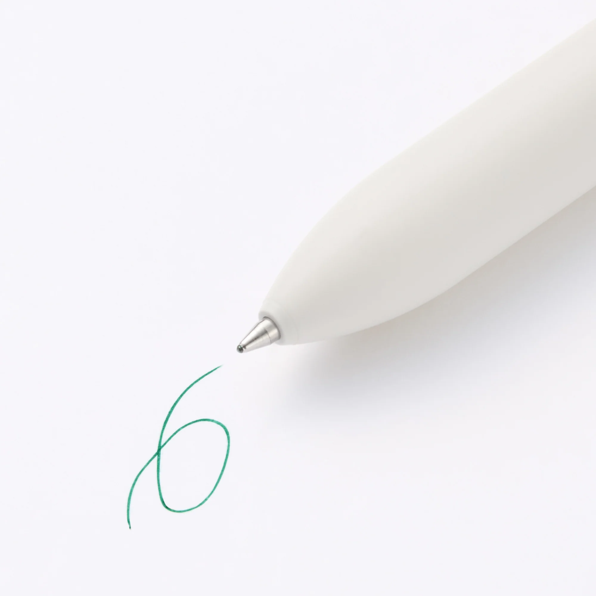Smooth Oil Ink 4-Color Ballpoint Pen 0.7 mm - Image 6