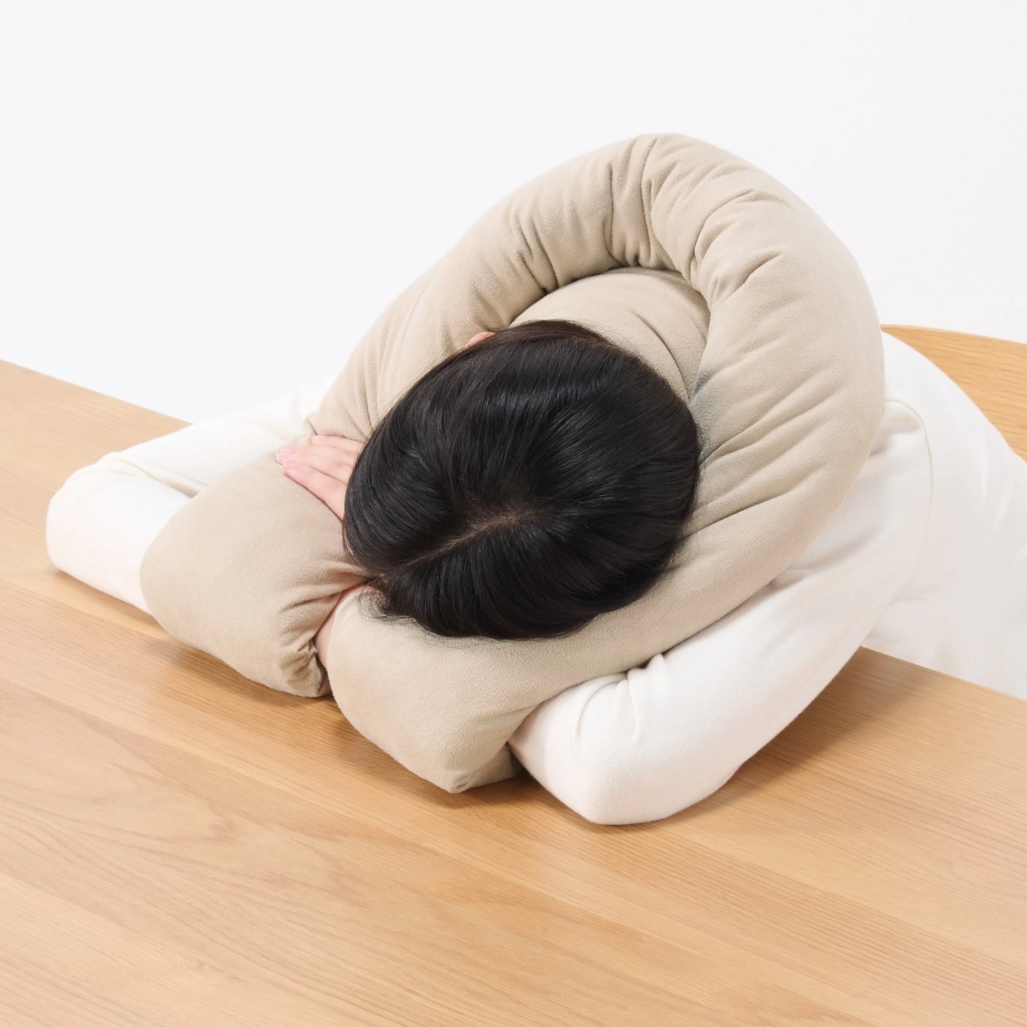 Soft Loop Cushion - Image 14