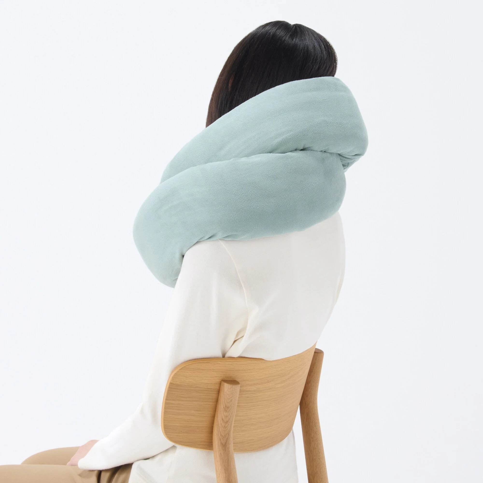 Soft Loop Cushion - Image 20