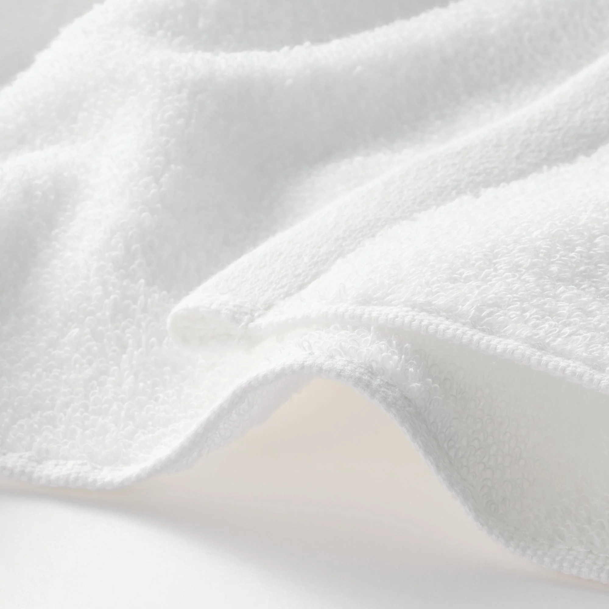 Soft Thin Bath Towel - Image 8