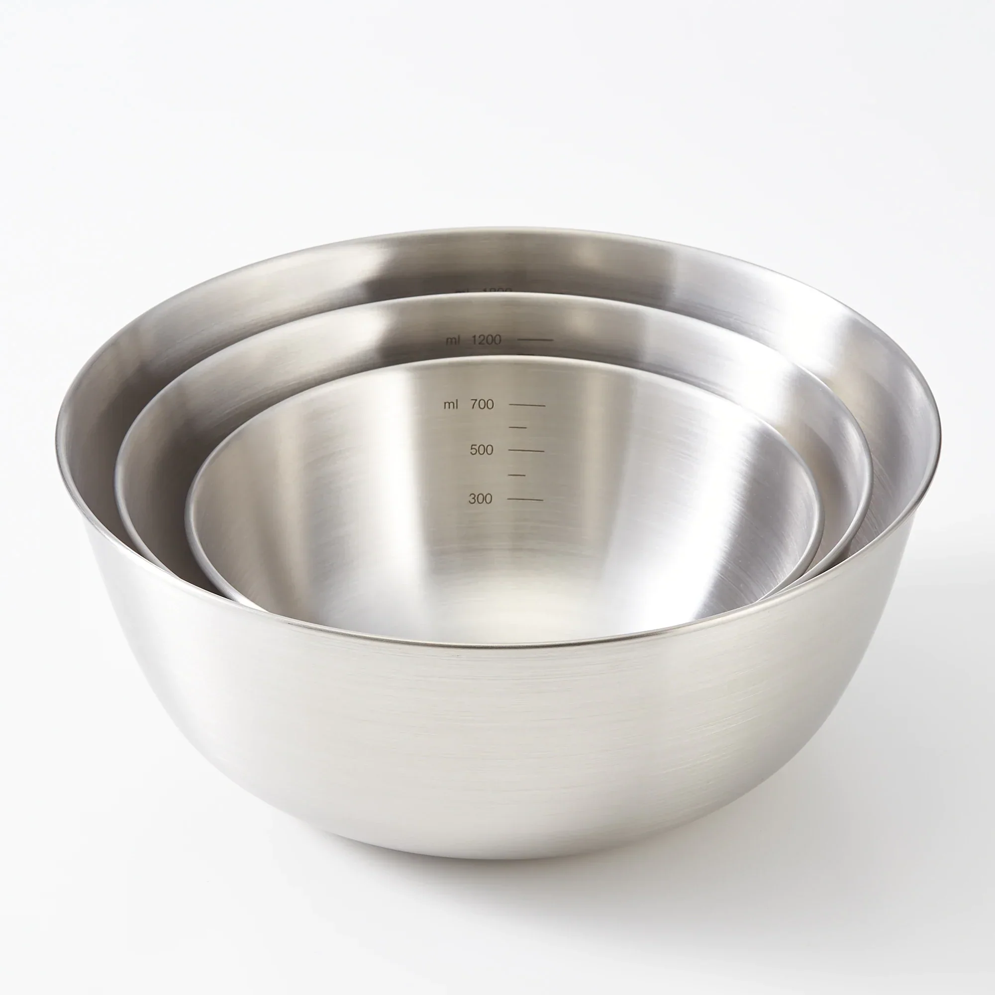 Stainless Steel Mixing Bowl - Medium - Image 5