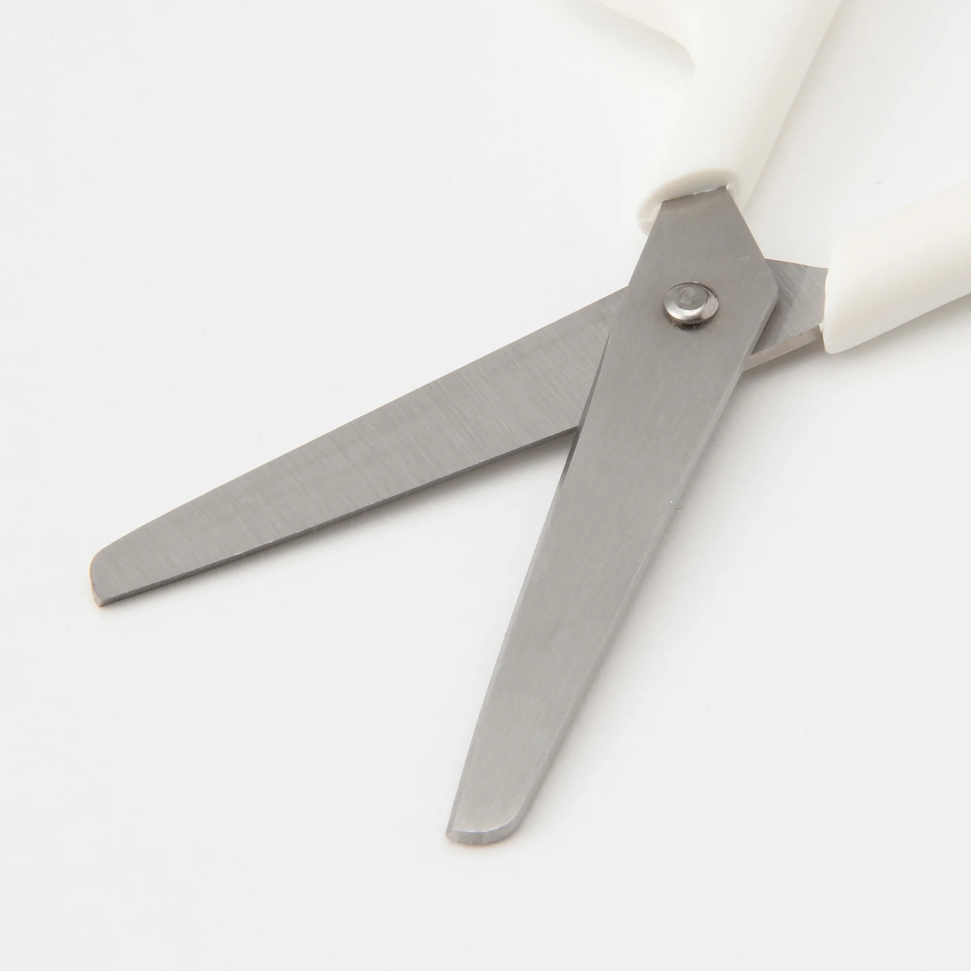 Stainless Steel Scissors - Image 4