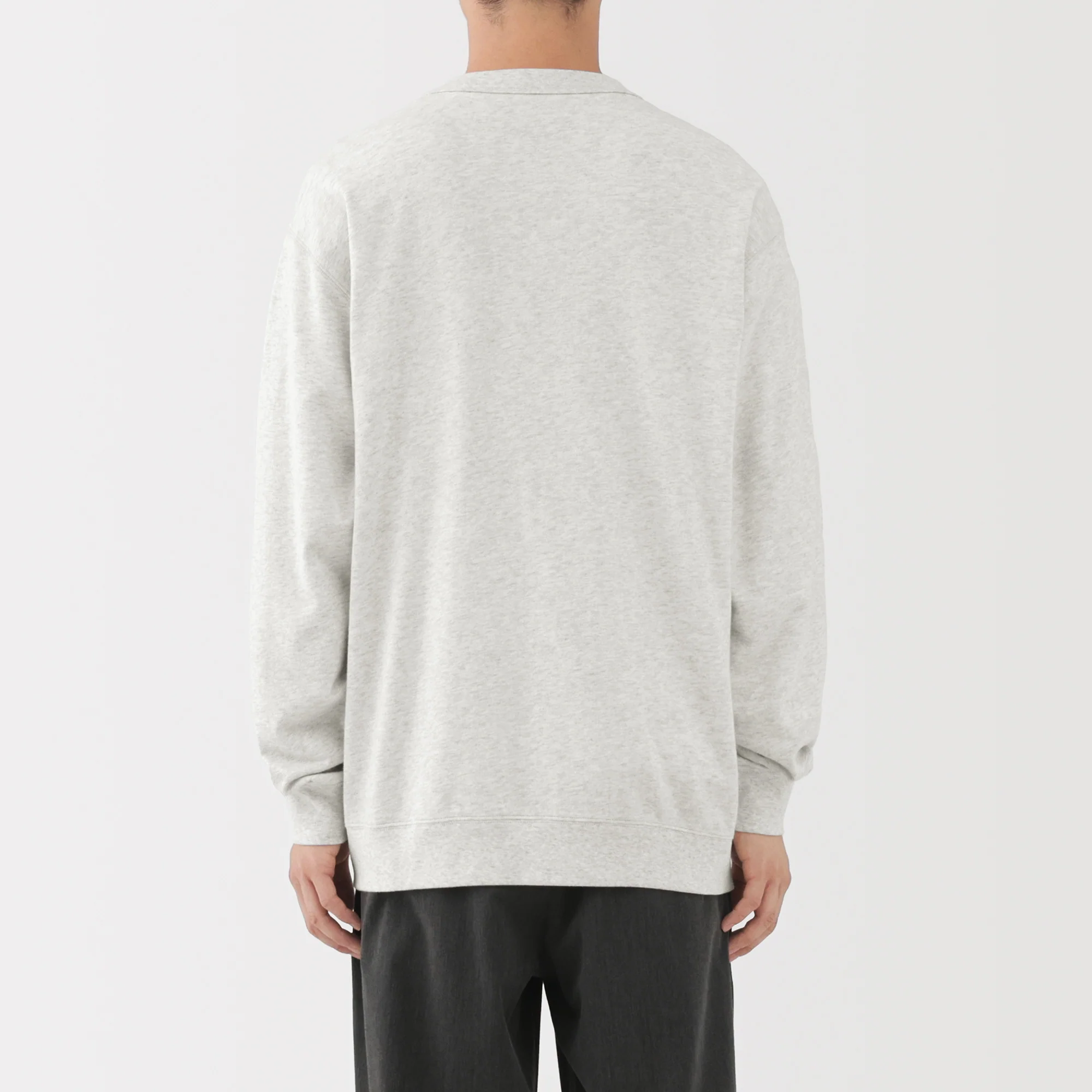Sweatshirt V-Neck Cardigan - Image 14