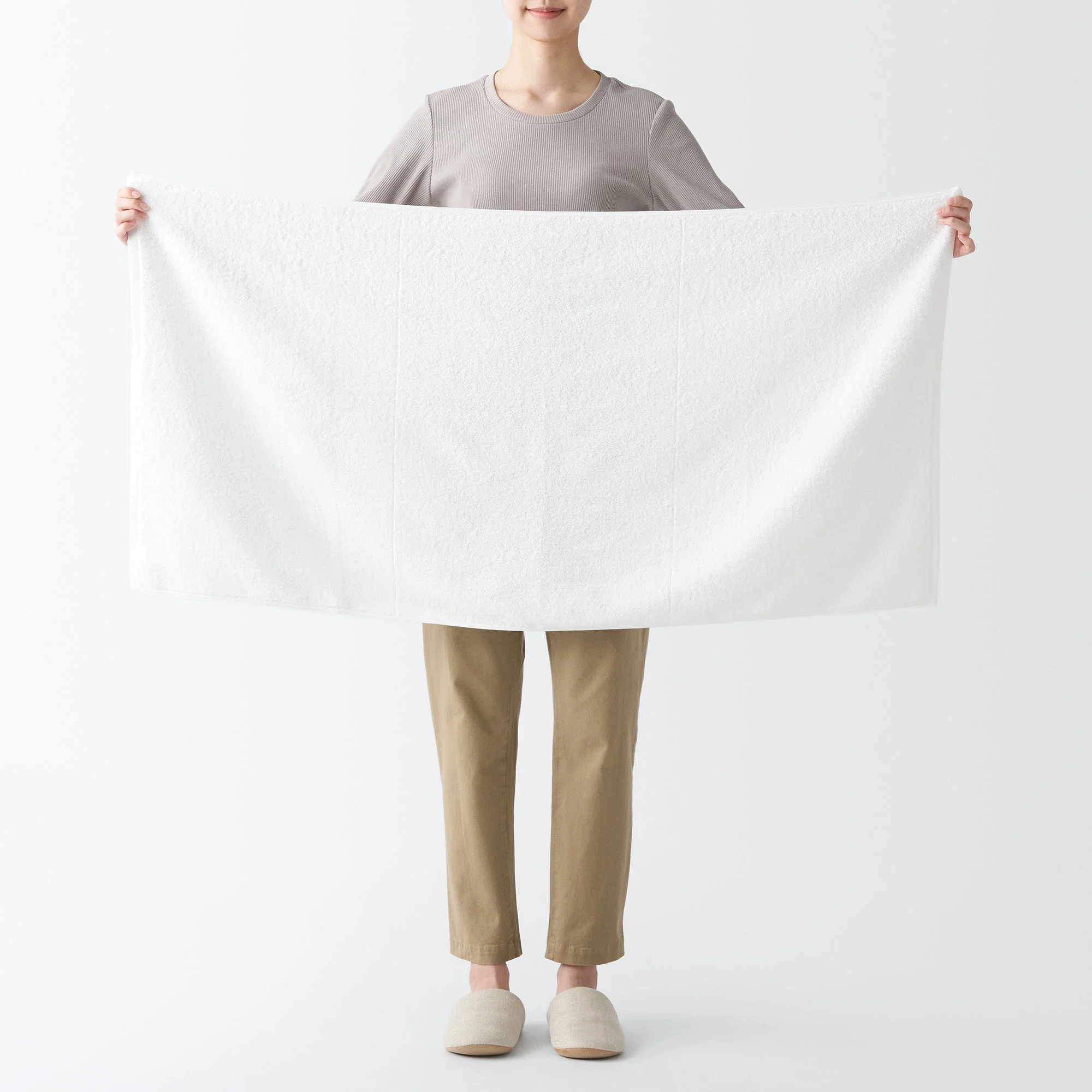 Twin Pile Bath Towel - Image 9