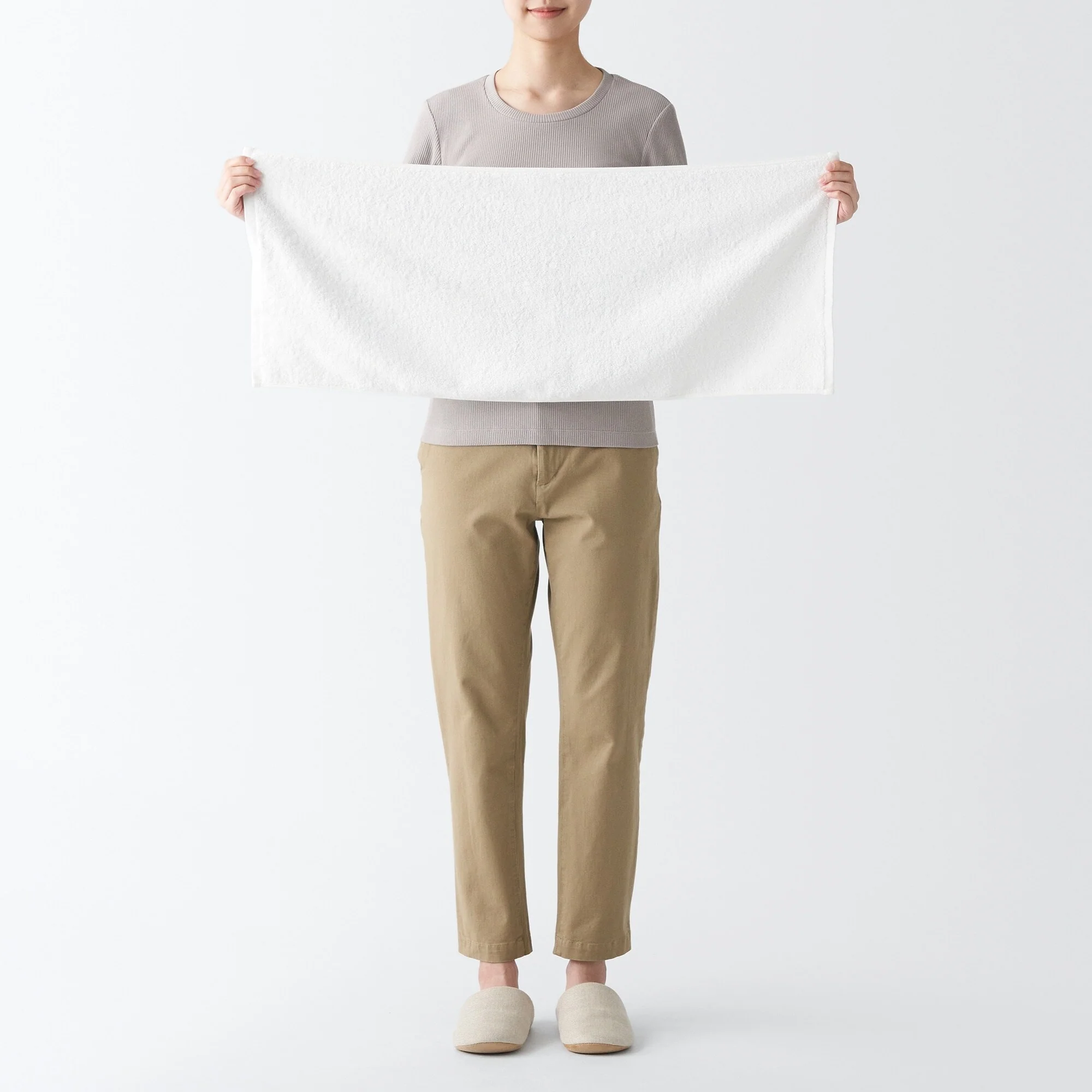 Twin Pile Face Towel with Loop - Image 5