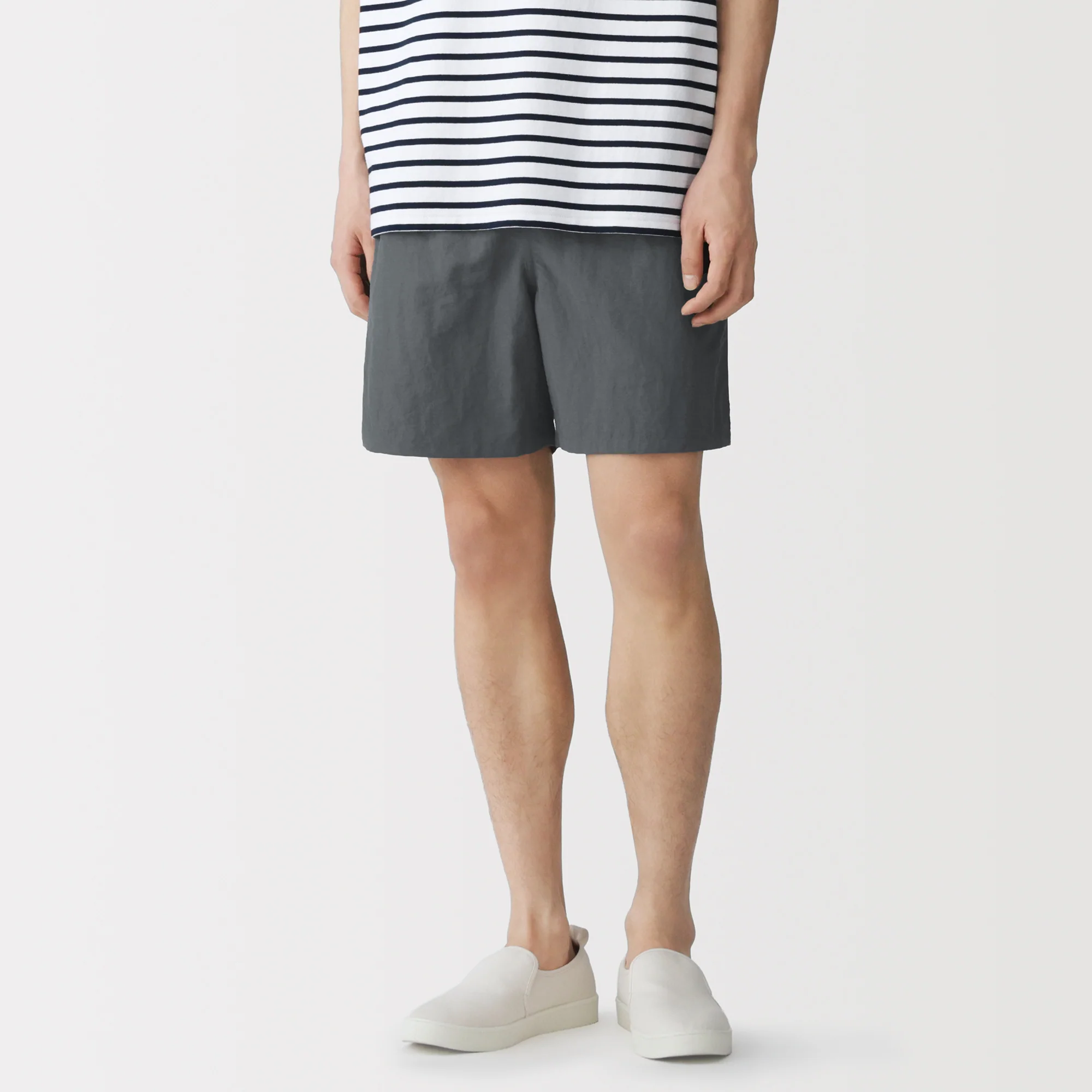 Water Repellent Activewear Shorts - Image 3