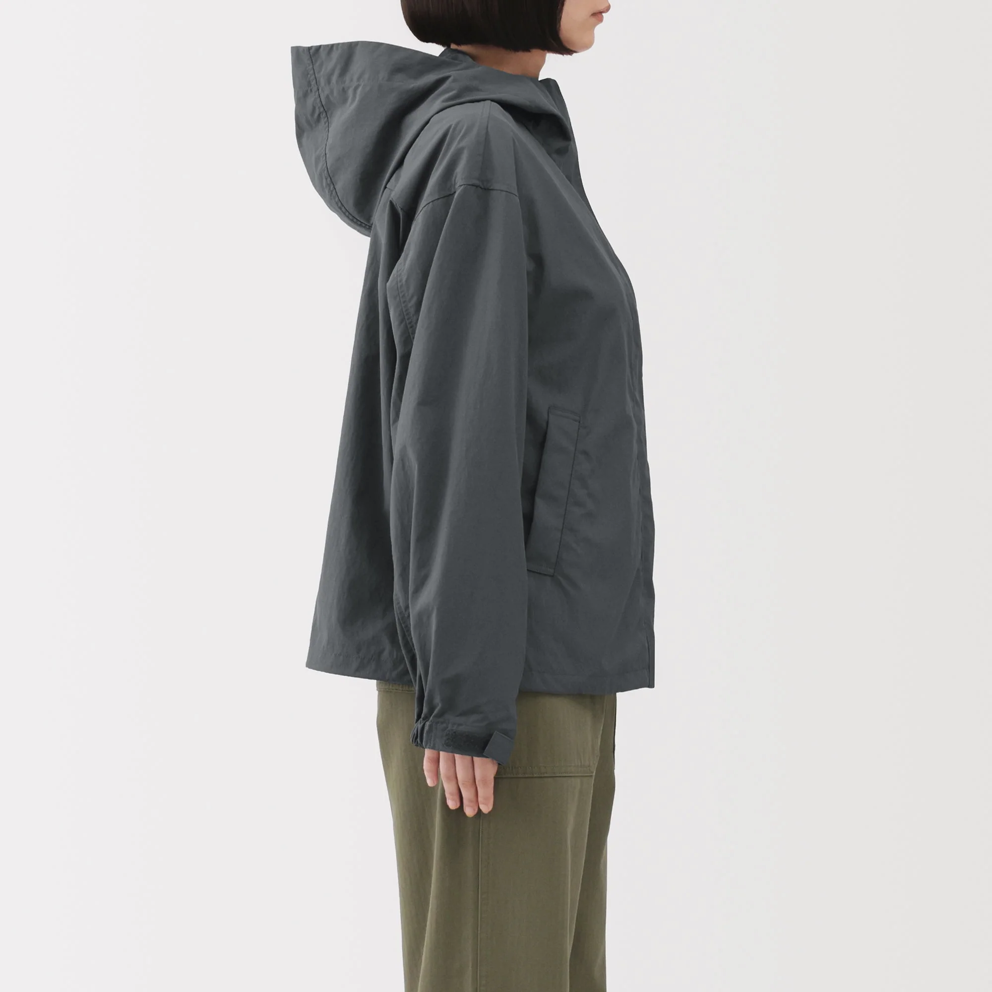 Water Repellent Pocketable Jacket - Image 5