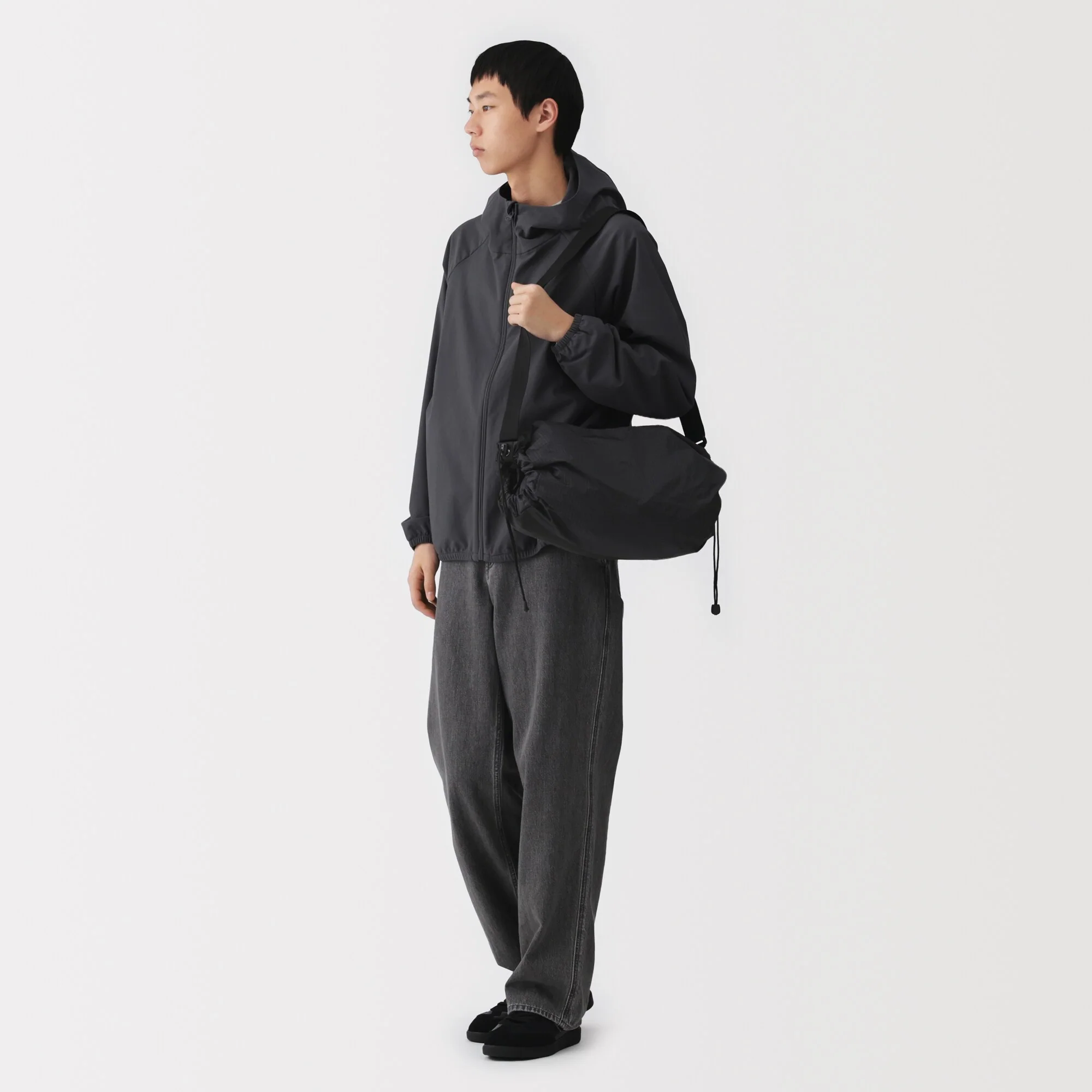 Water Repellent Ripstop Shoulder Bag - Image 28