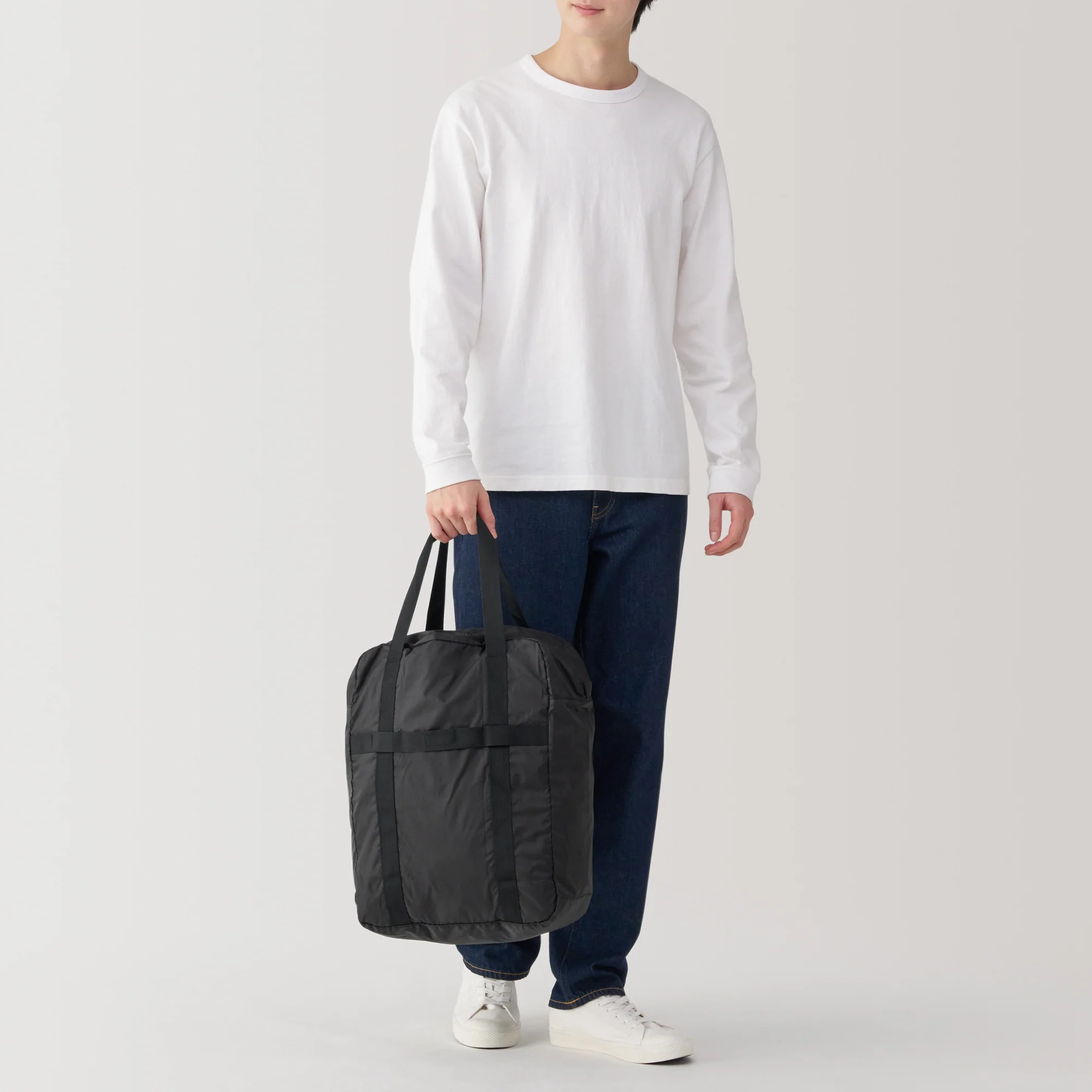 Water Repellent Tall Boston Bag - Image 20