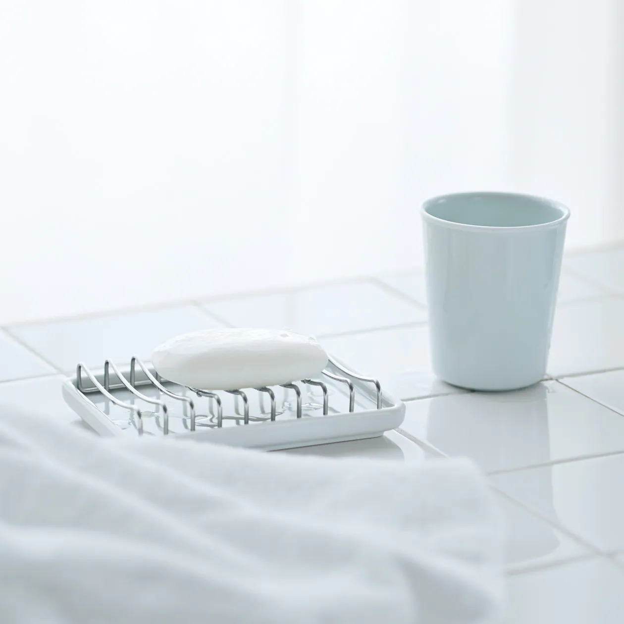 White Porcelain Cup - Image 3
