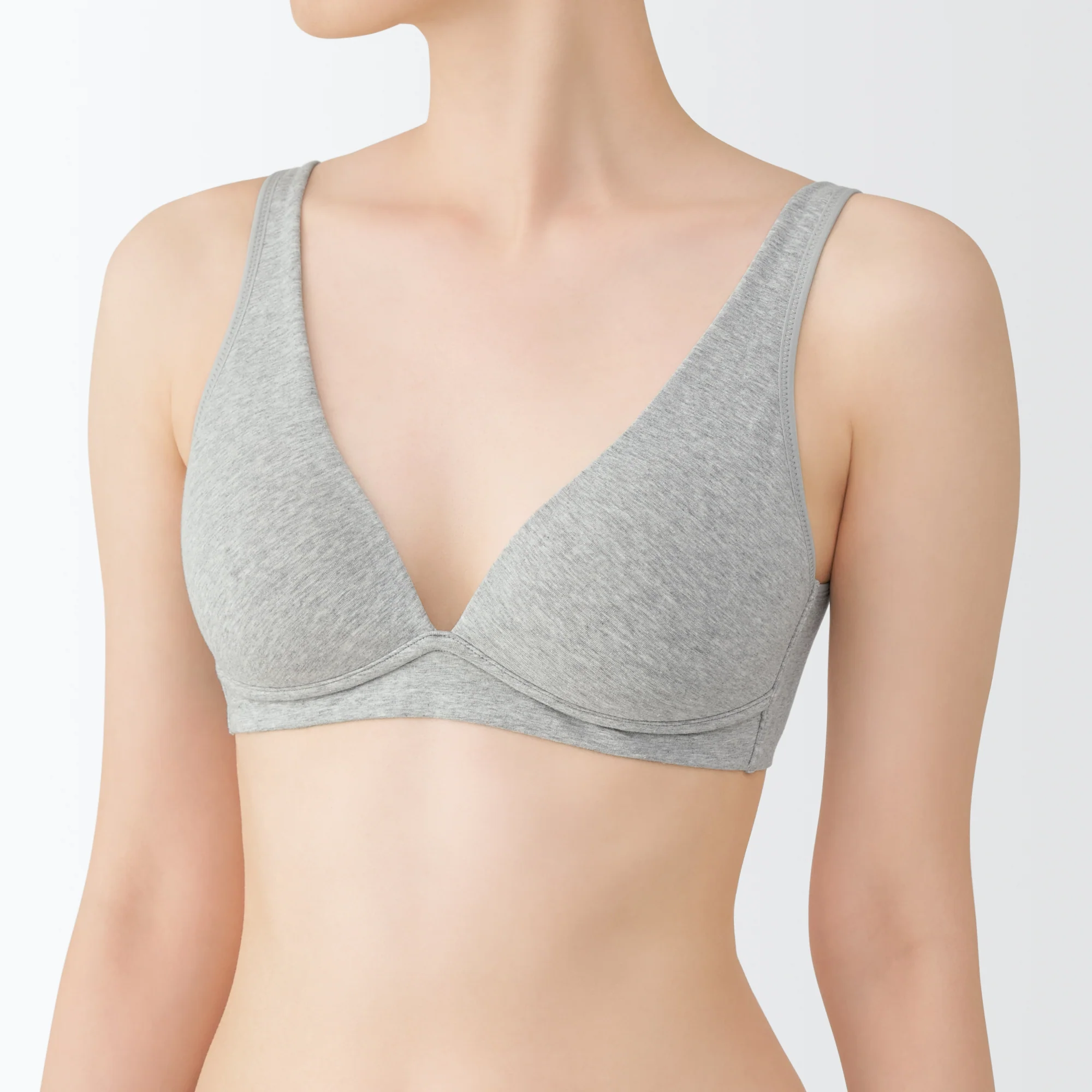 Wireless Plunge Bra - Image 13