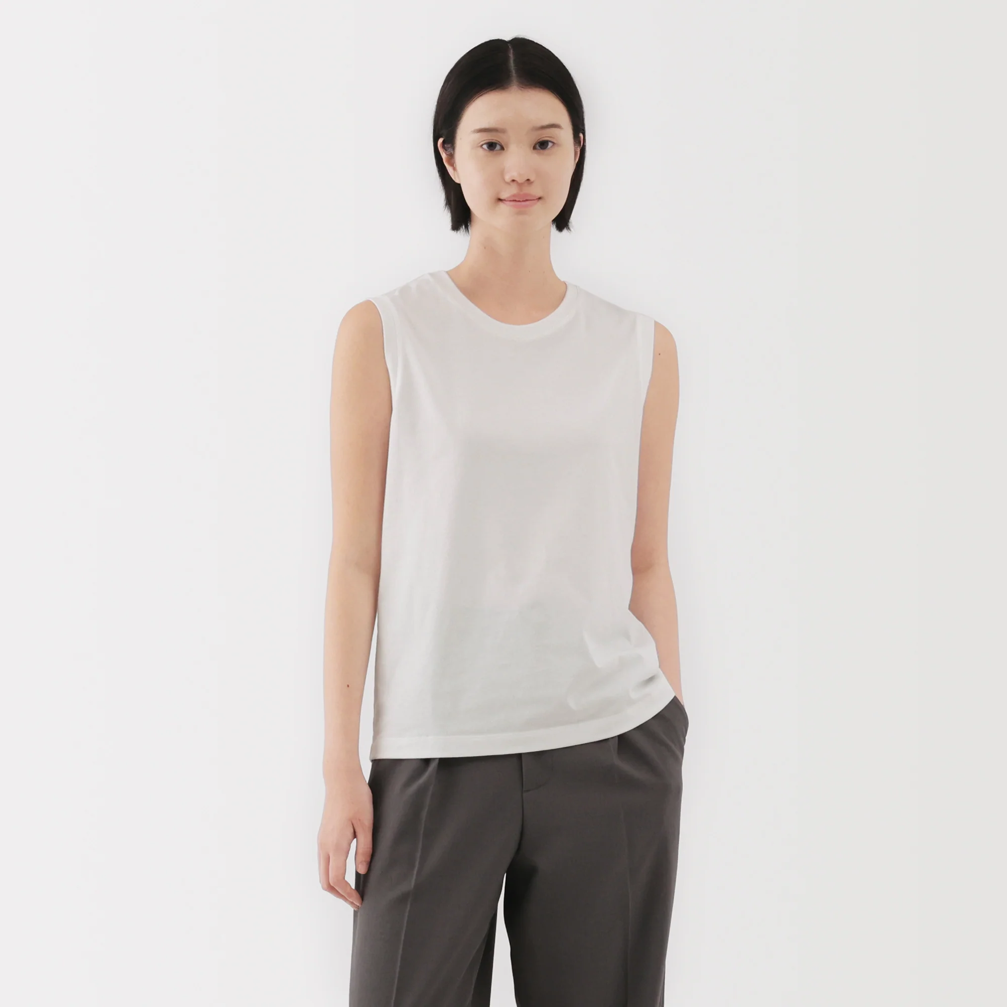 Women's Jersey Sleeveless T-Shirt - Image 11