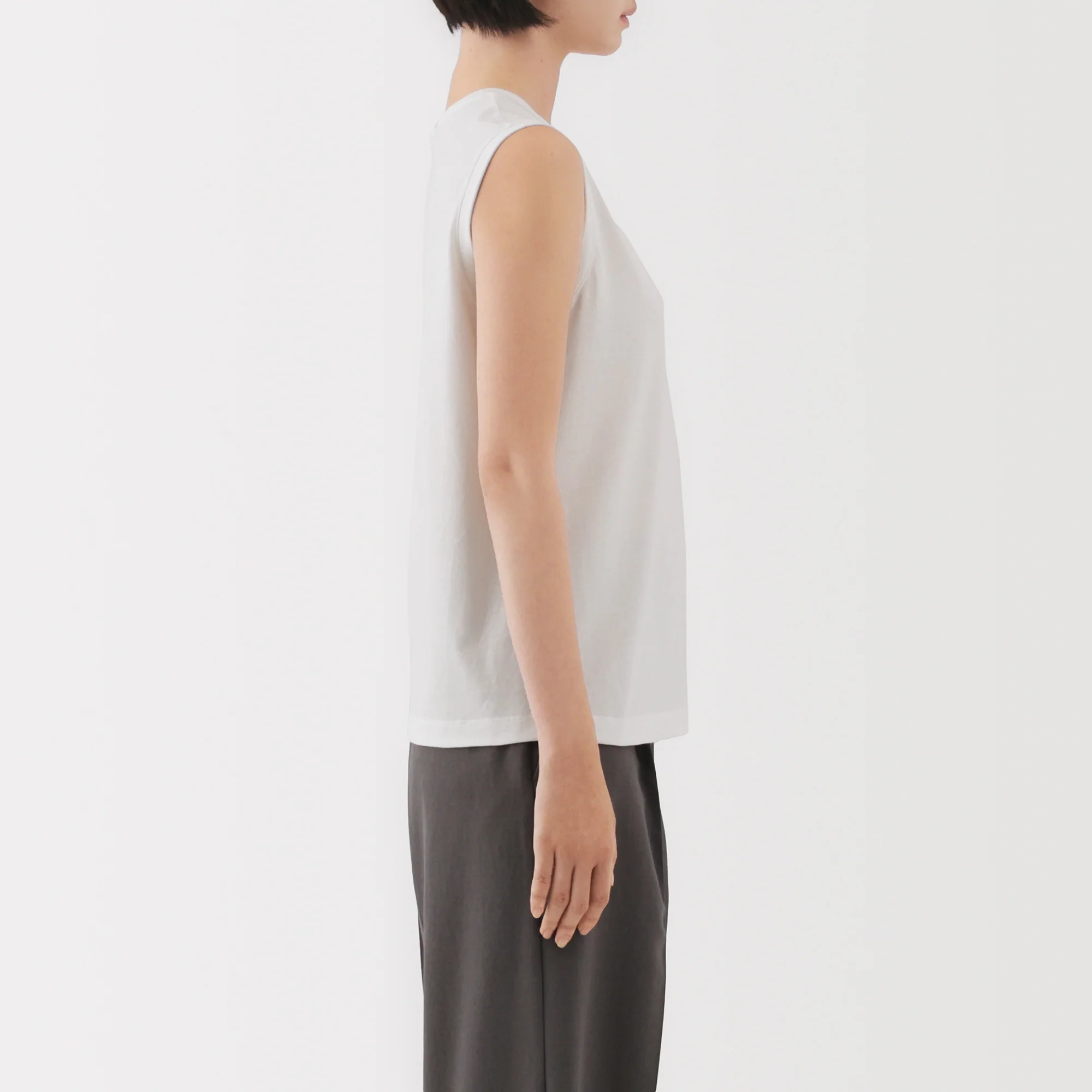 Women's Jersey Sleeveless T-Shirt - Image 13