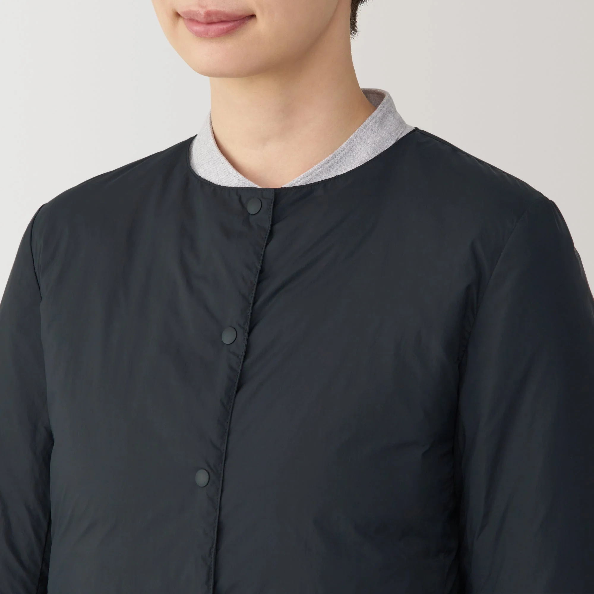 Women's Lightweight Down Collarless Jacket - Image 18